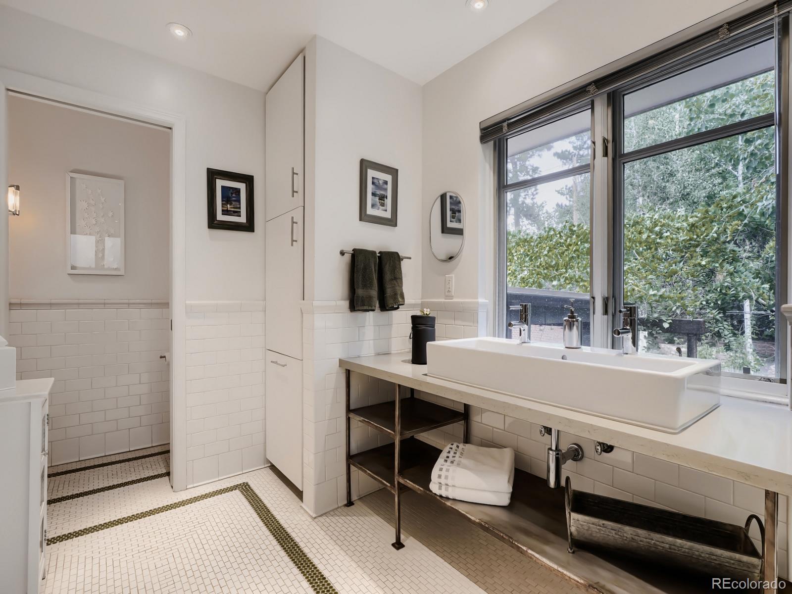 MLS Image #15 for 1190  olive street,denver, Colorado