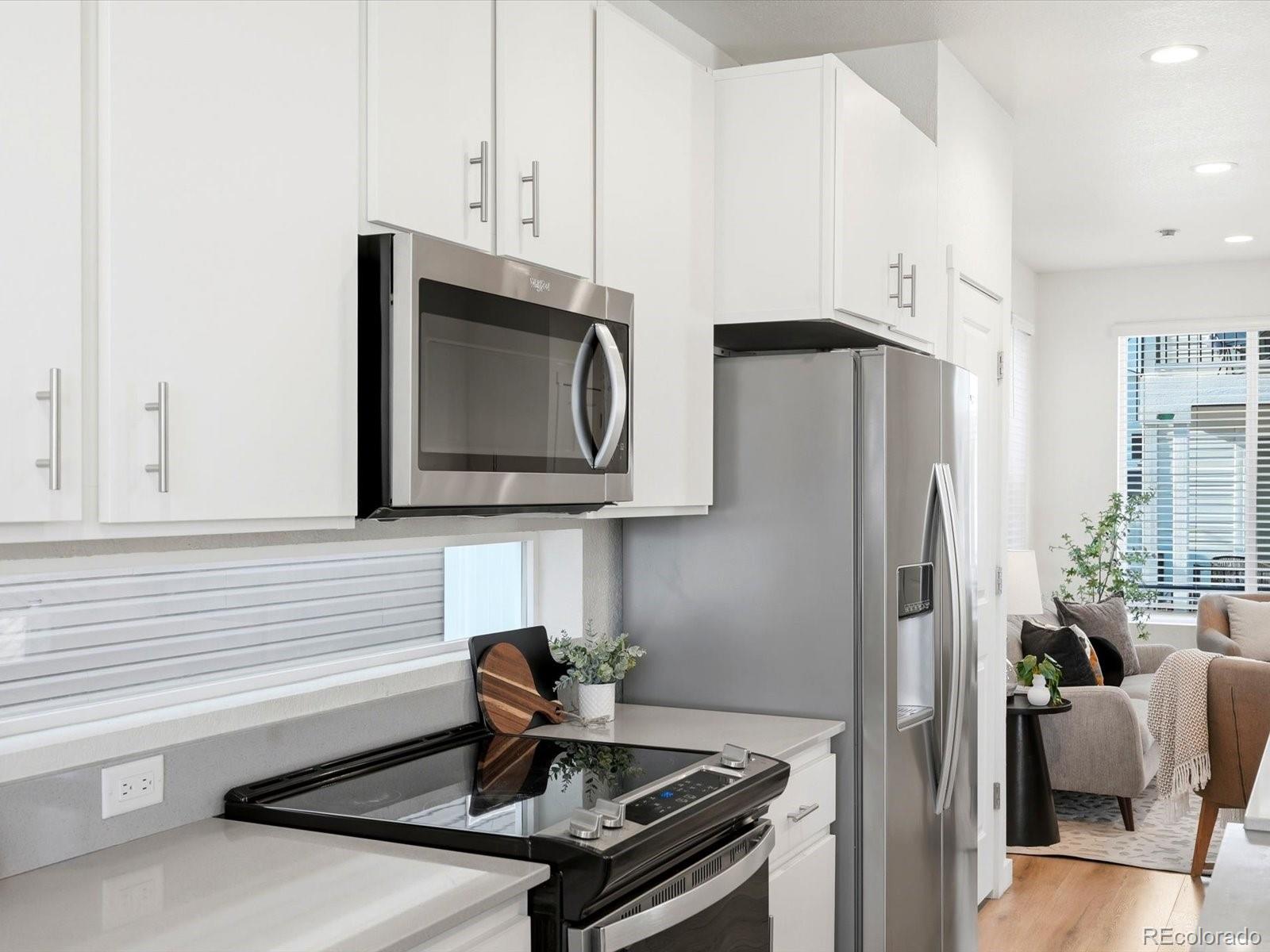 MLS Image #17 for 5077 n walden way,denver, Colorado