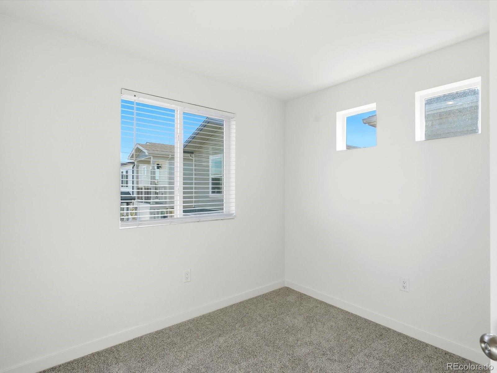 MLS Image #21 for 5077 n walden way,denver, Colorado