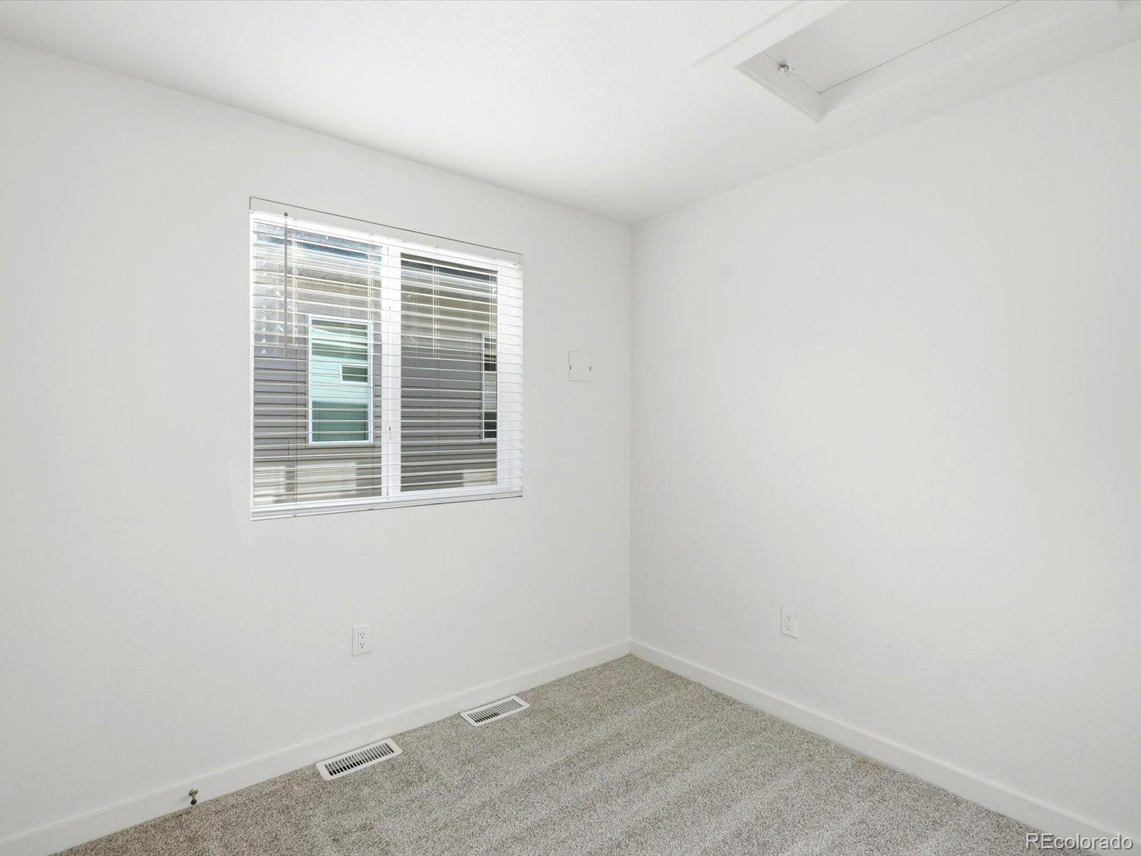 MLS Image #24 for 5077 n walden way,denver, Colorado