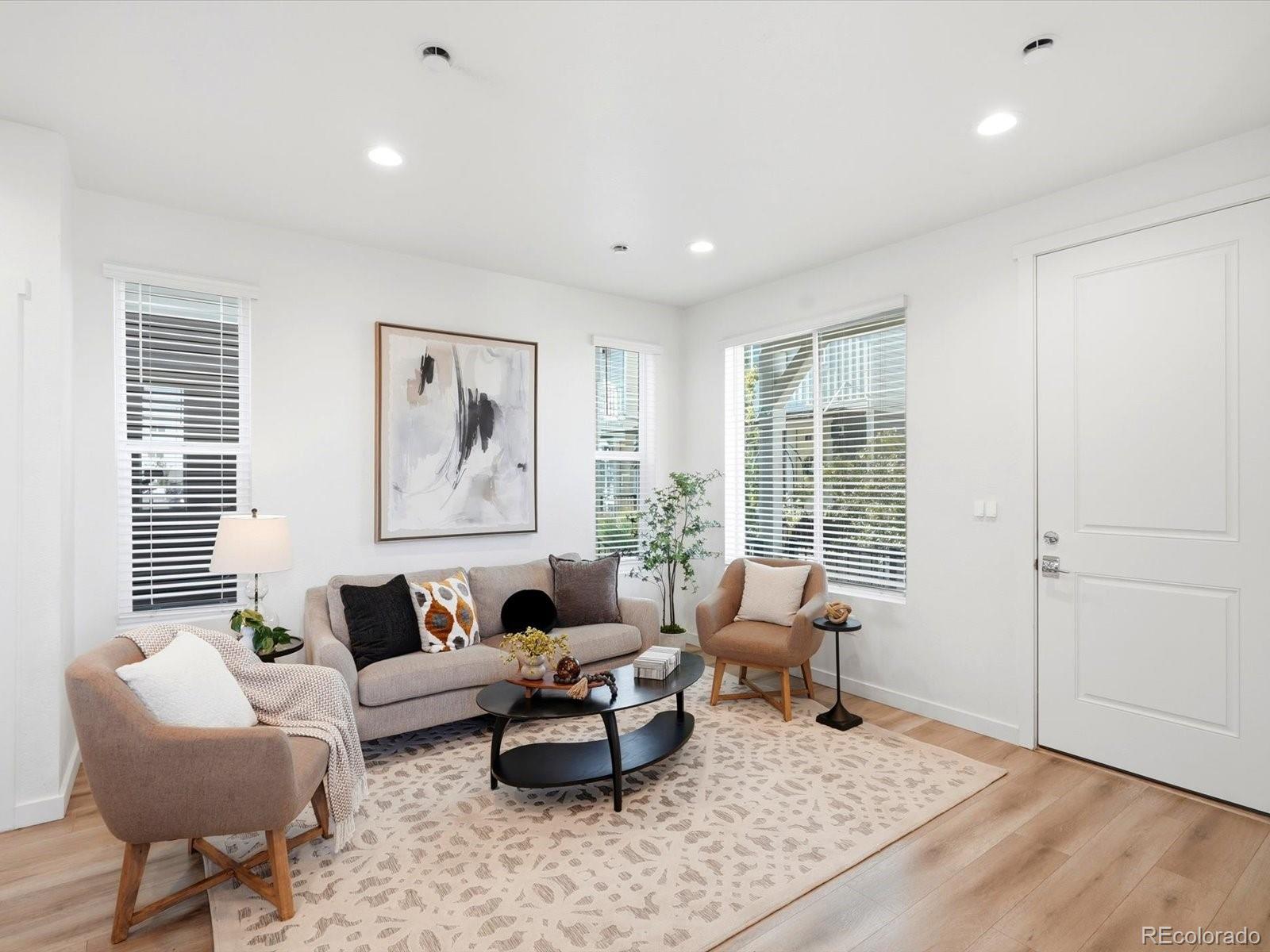 MLS Image #7 for 5077 n walden way,denver, Colorado
