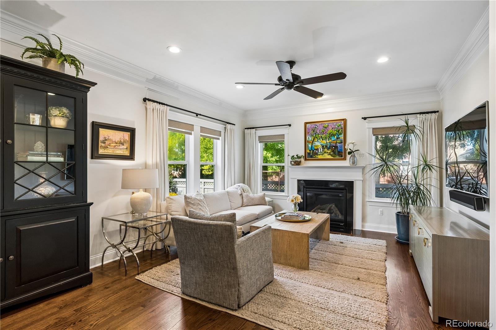 MLS Image #13 for 9052 e 35th avenue,denver, Colorado