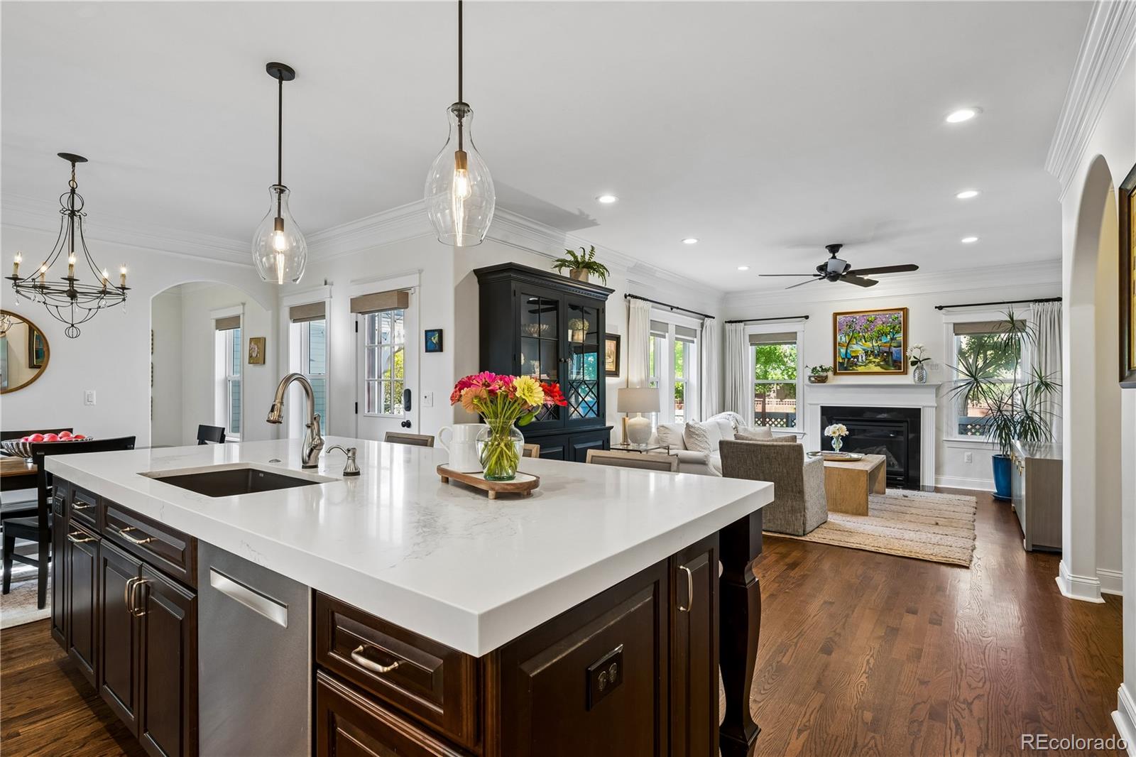 MLS Image #9 for 9052 e 35th avenue,denver, Colorado