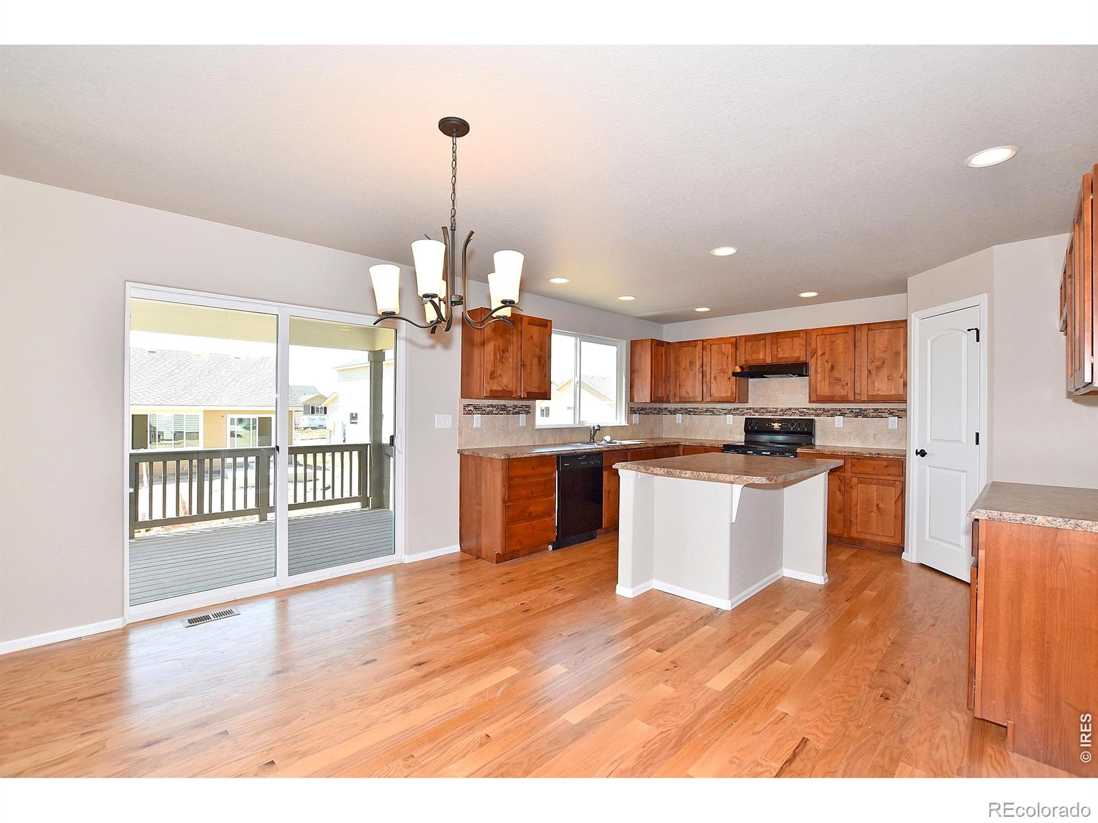 MLS Image #16 for 2422  amberlyn lane,johnstown, Colorado