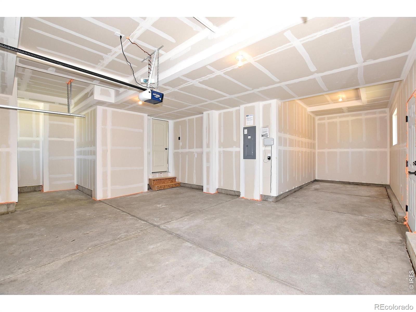MLS Image #36 for 2422  amberlyn lane,johnstown, Colorado