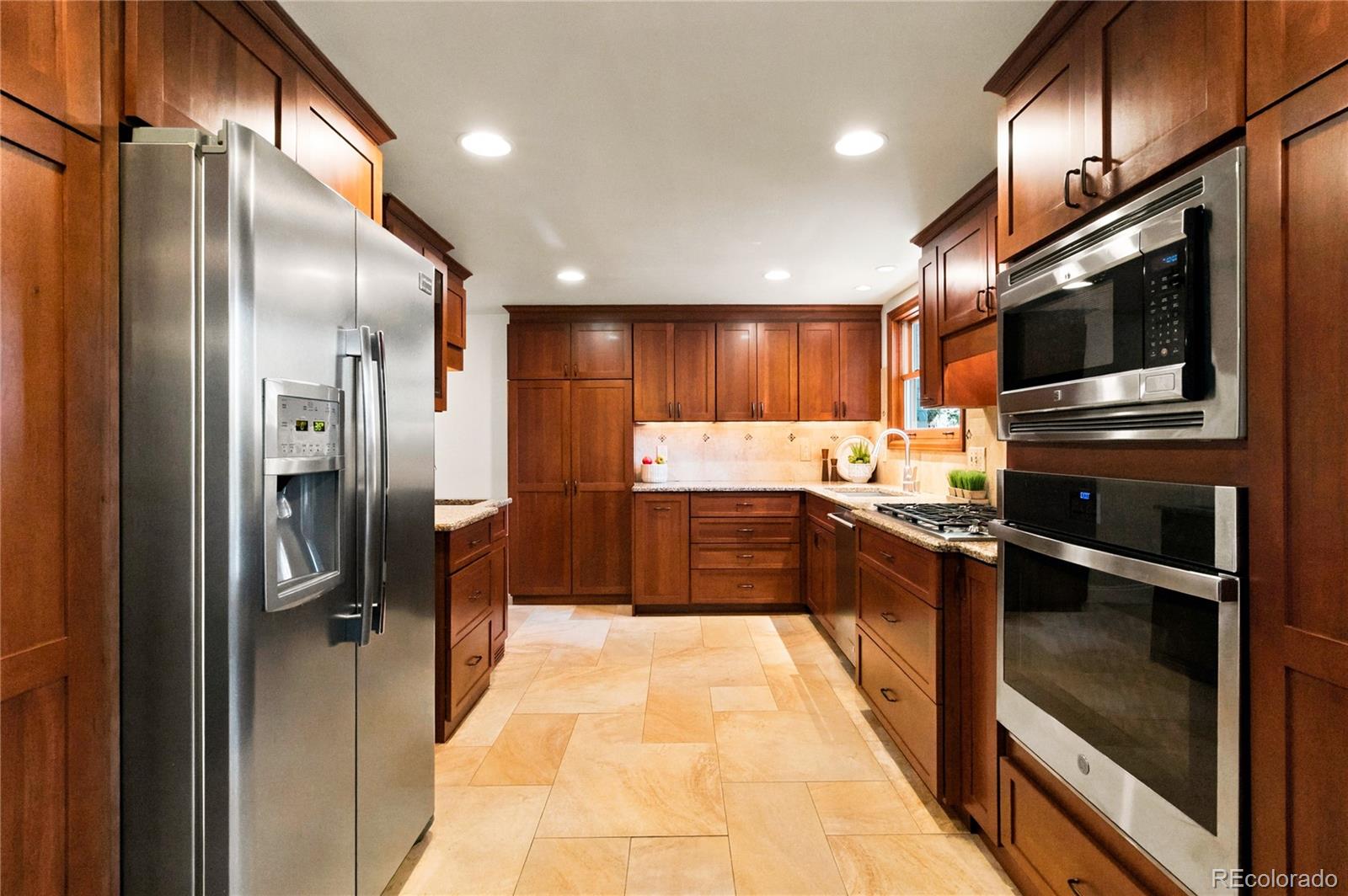 MLS Image #16 for 6752 s clayton way,centennial, Colorado