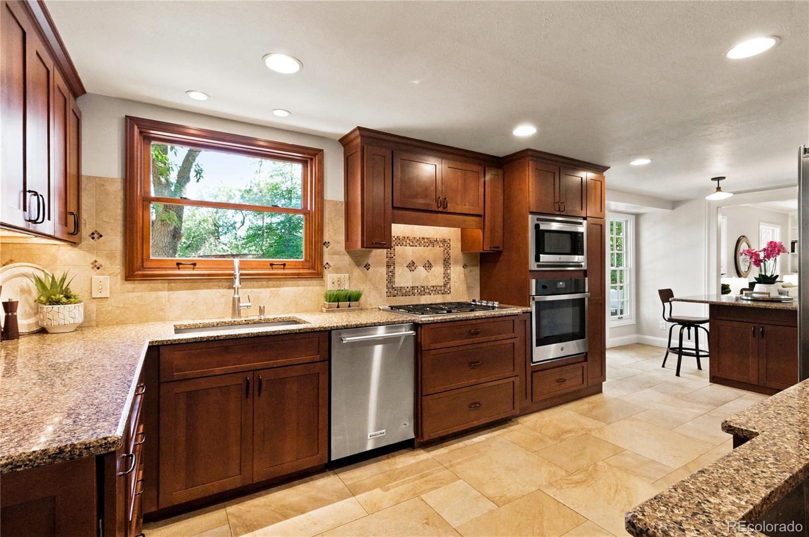 MLS Image #18 for 6752 s clayton way,centennial, Colorado
