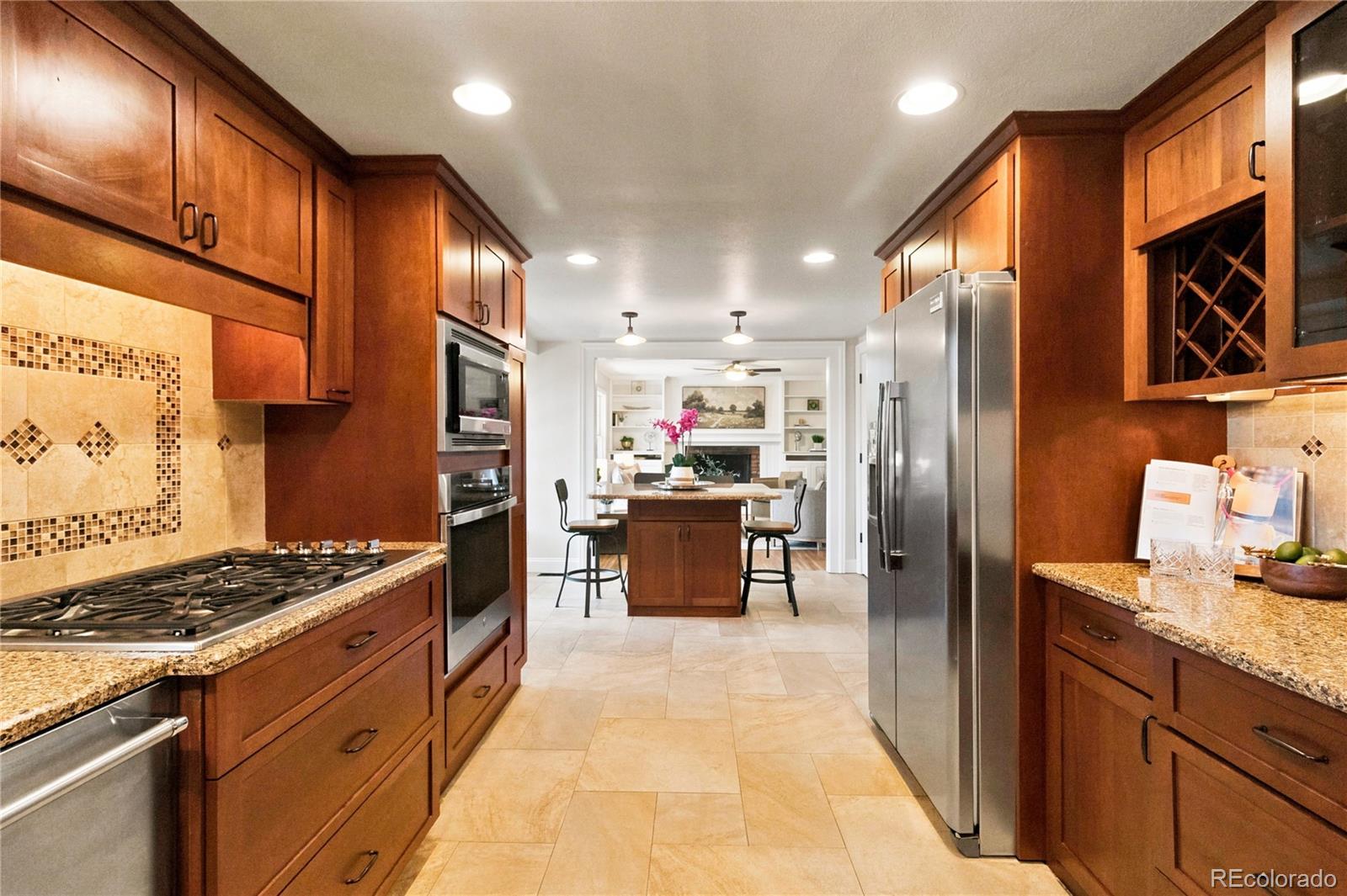 MLS Image #19 for 6752 s clayton way,centennial, Colorado