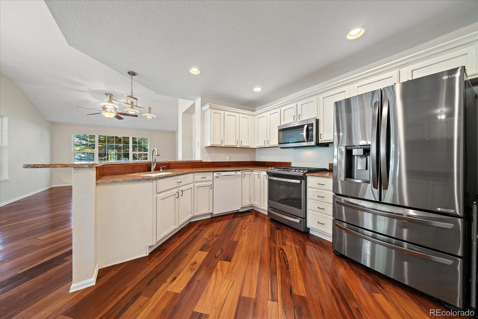 MLS Image #9 for 23703 e kettle place,aurora, Colorado