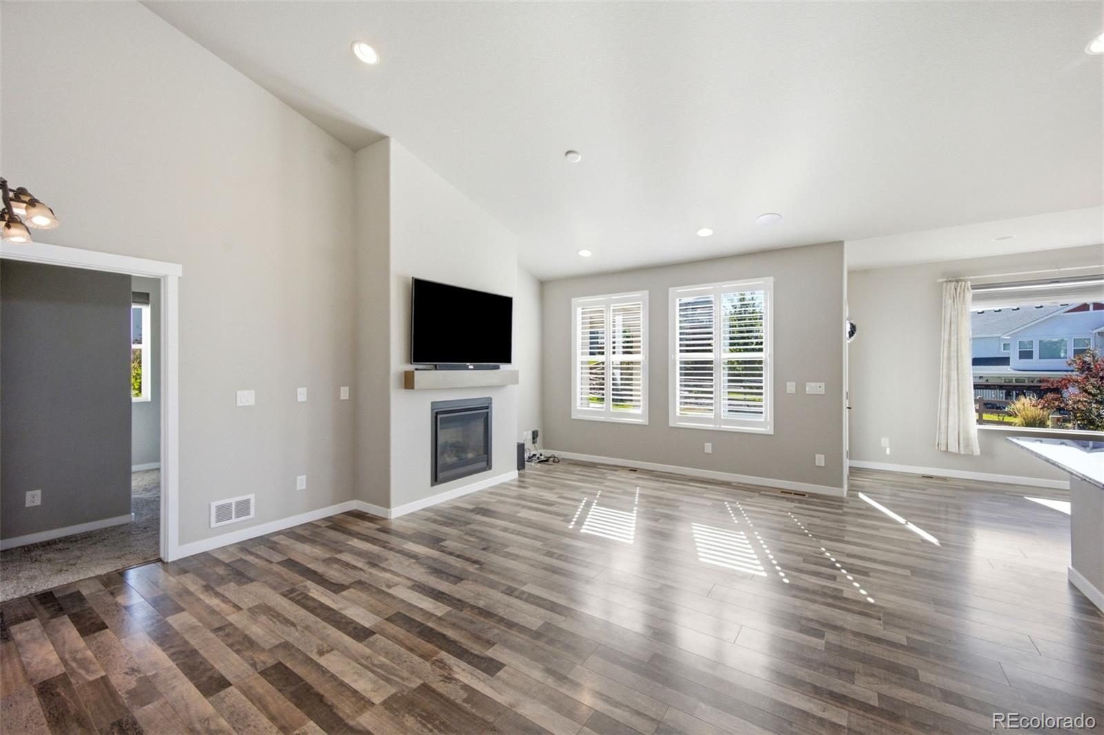 MLS Image #6 for 1951  ruffino drive,colorado springs, Colorado