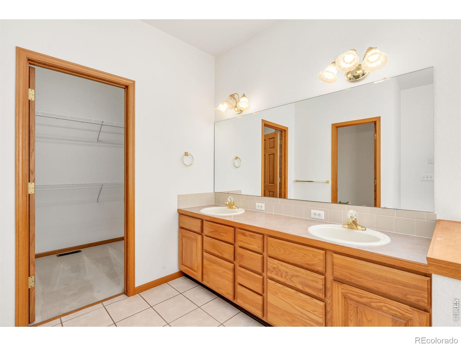MLS Image #11 for 5307  highcastle court,fort collins, Colorado