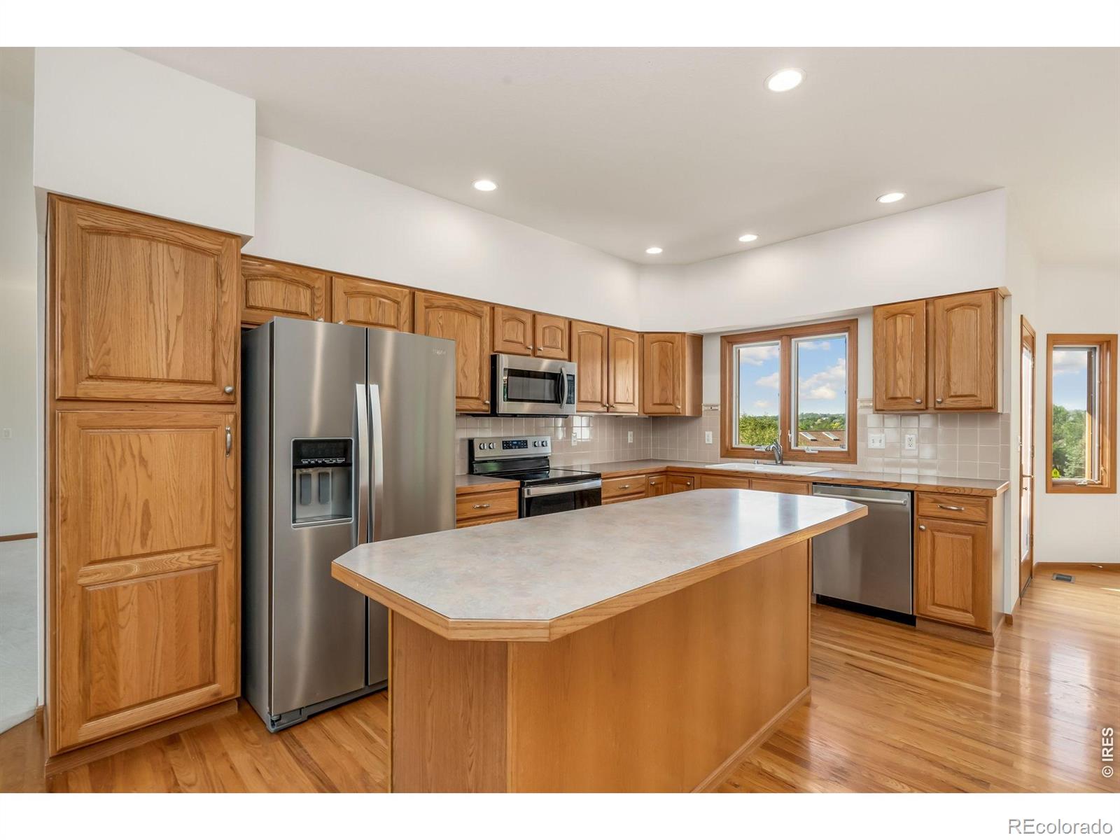 MLS Image #5 for 5307  highcastle court,fort collins, Colorado