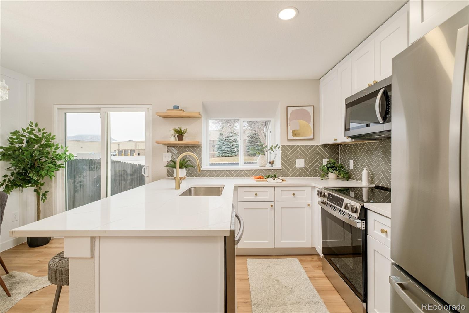 MLS Image #11 for 9642 w chatfield avenue c,littleton, Colorado
