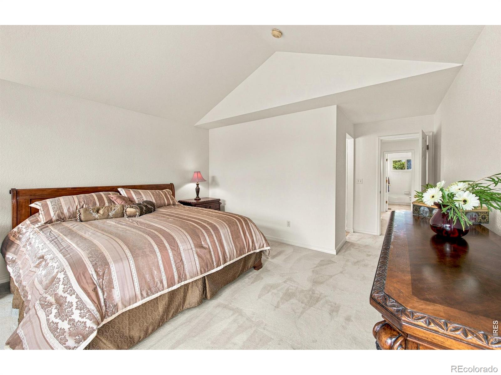 MLS Image #18 for 4034  old westbury court,boulder, Colorado