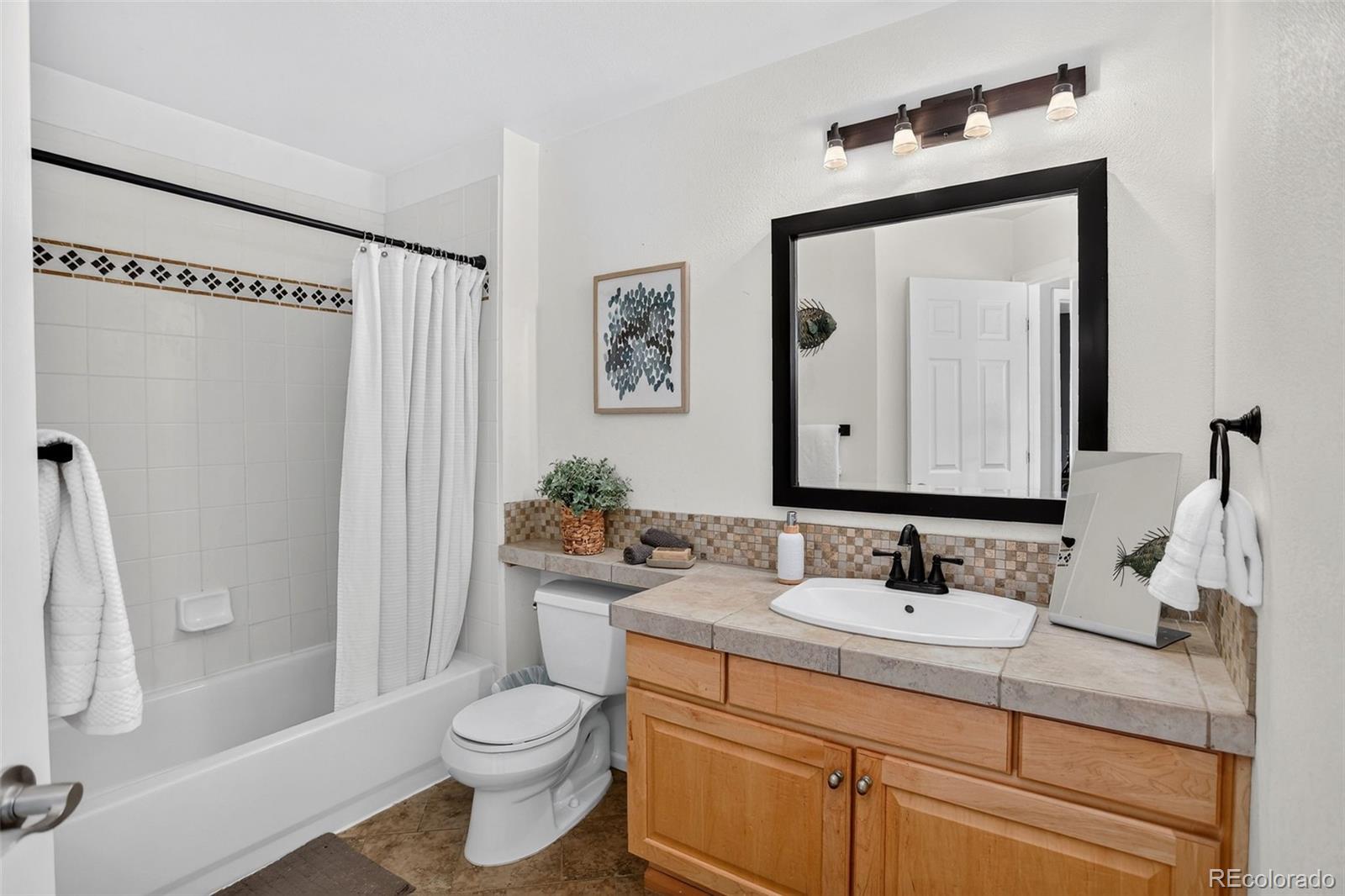 MLS Image #27 for 17796 e aberdeen place,aurora, Colorado