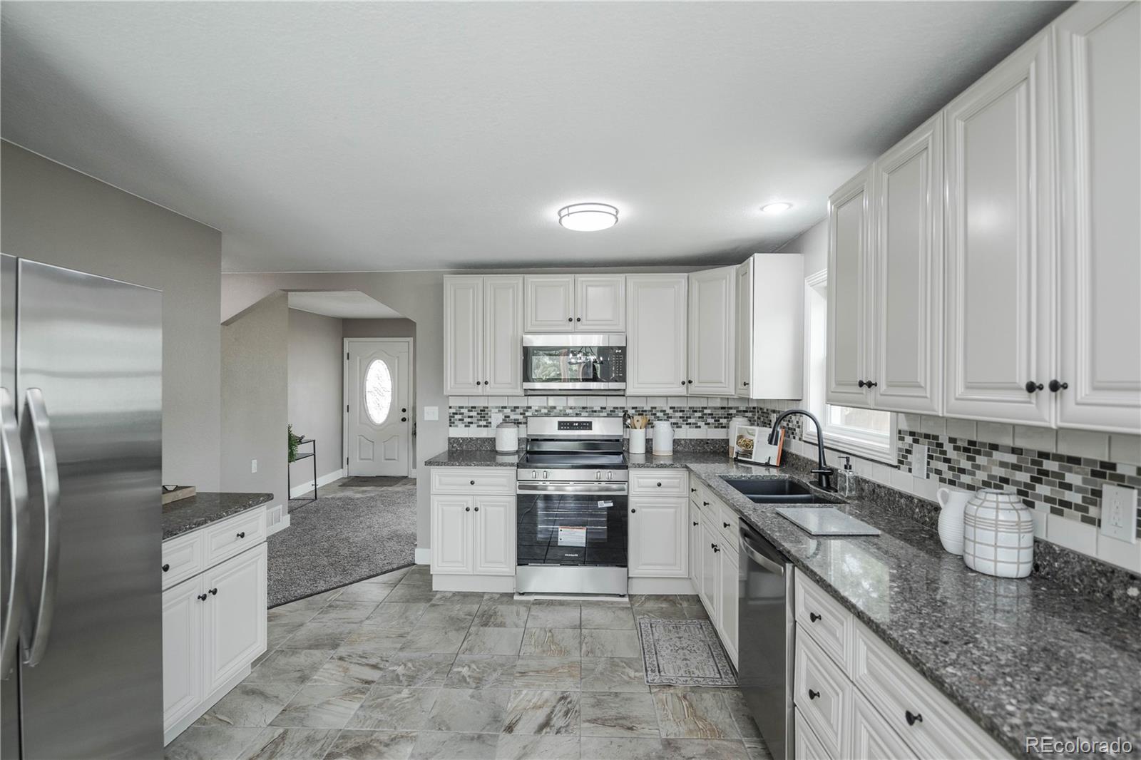 MLS Image #7 for 134 w broadway street,elizabeth, Colorado