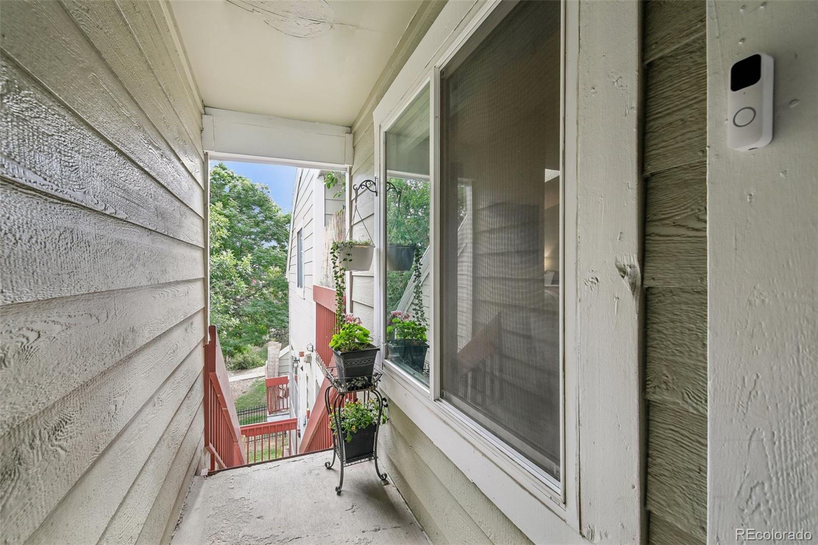 MLS Image #13 for 982 s dearborn way 18,aurora, Colorado