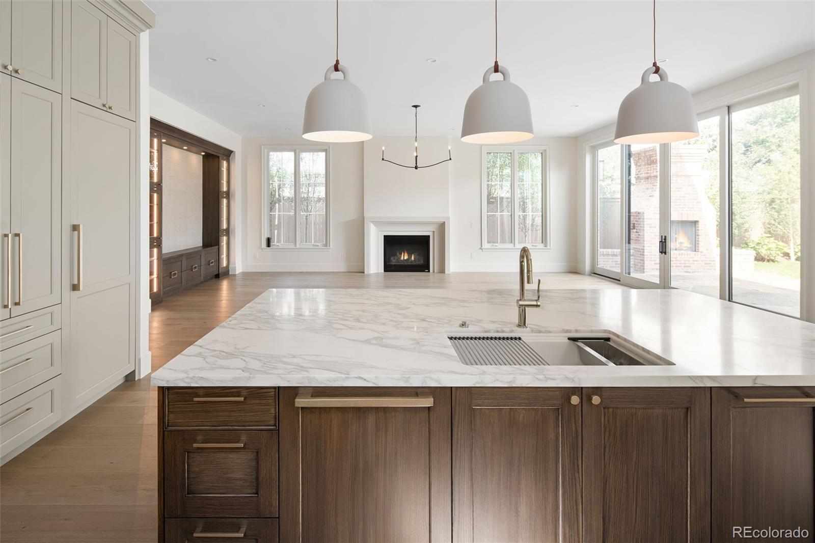 MLS Image #9 for 2520 s fillmore street,denver, Colorado