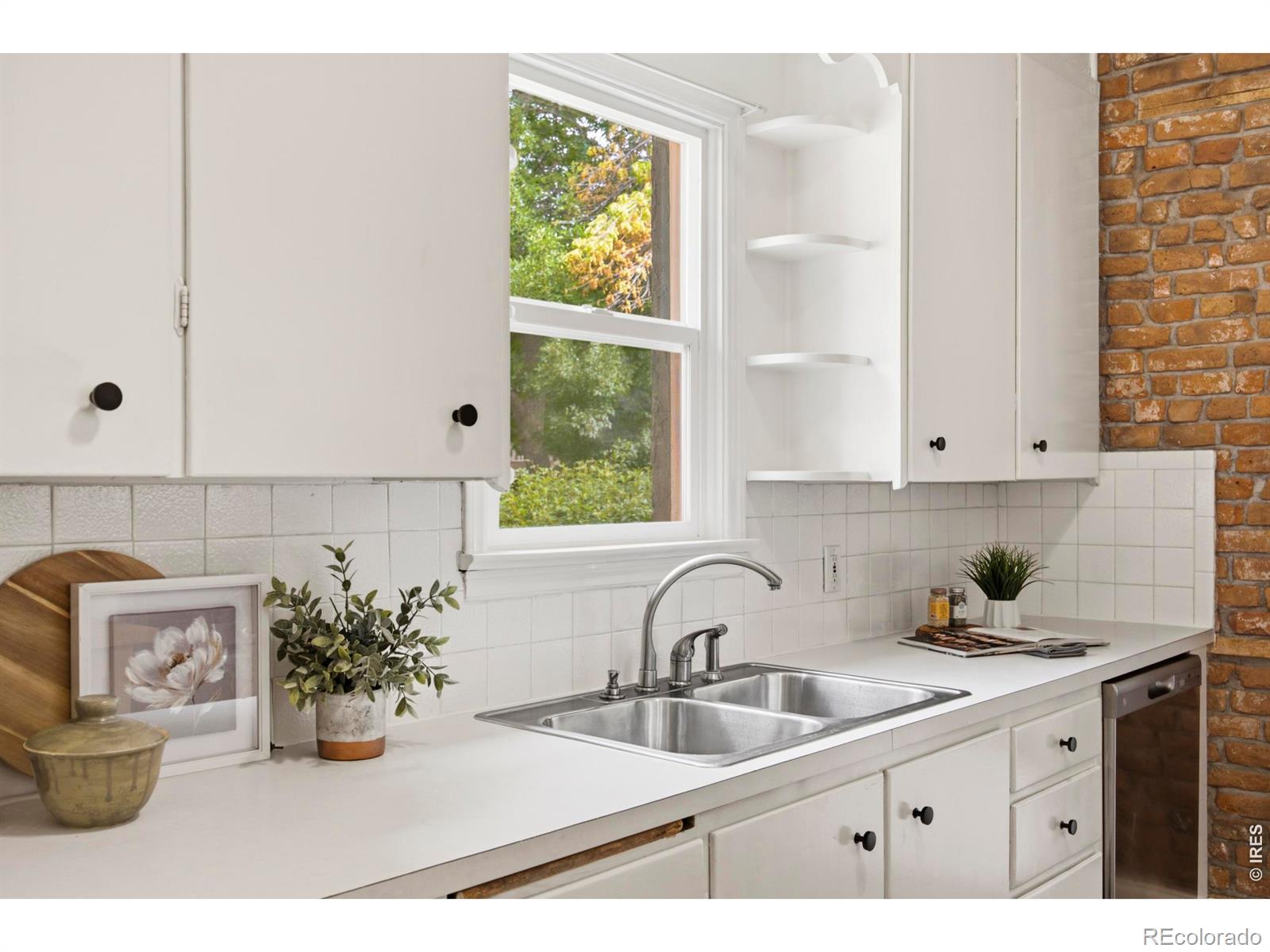 MLS Image #19 for 423 w oak street,fort collins, Colorado