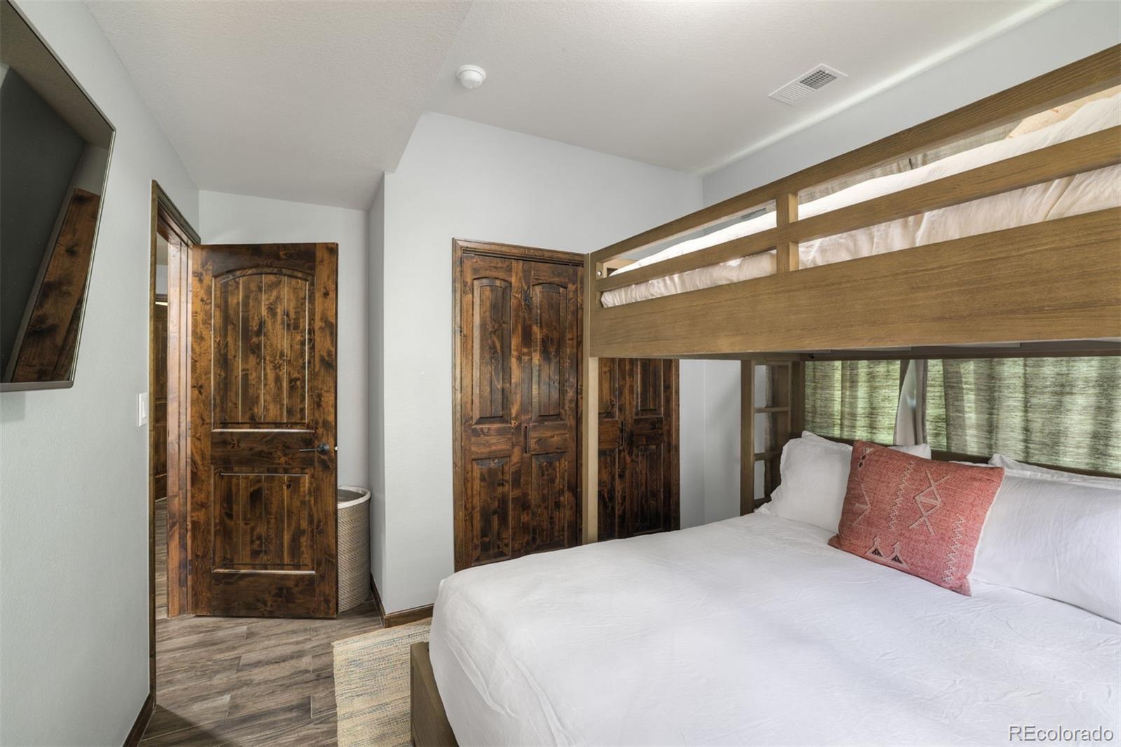 MLS Image #17 for 113  village point drive ,breckenridge, Colorado