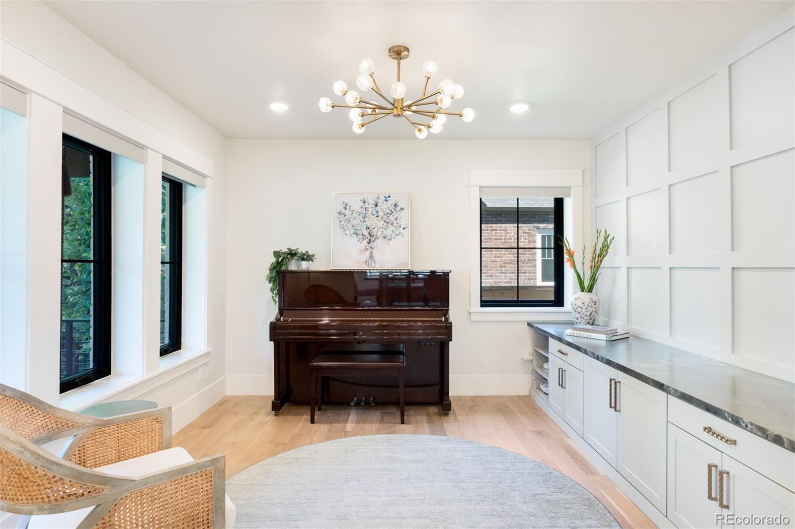 MLS Image #13 for 582 s york street,denver, Colorado