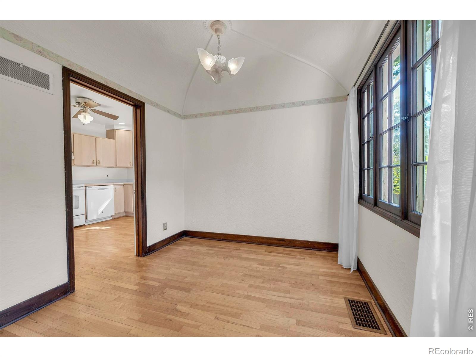 MLS Image #6 for 3190  8th street,boulder, Colorado