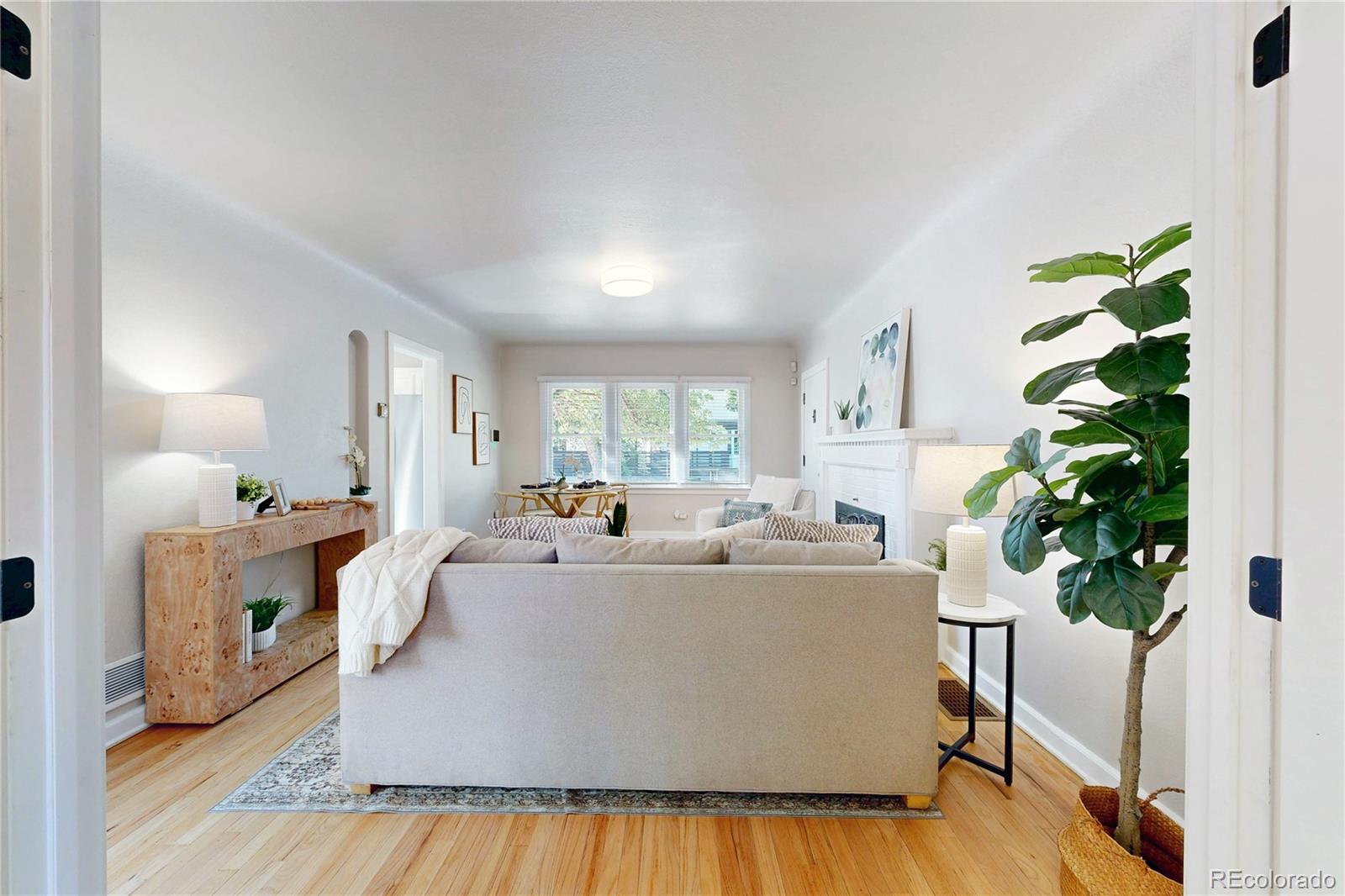 MLS Image #8 for 4507 e 7th avenue,denver, Colorado