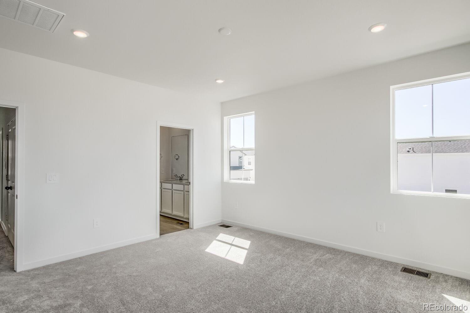 MLS Image #6 for 350 n bersshine court,watkins, Colorado