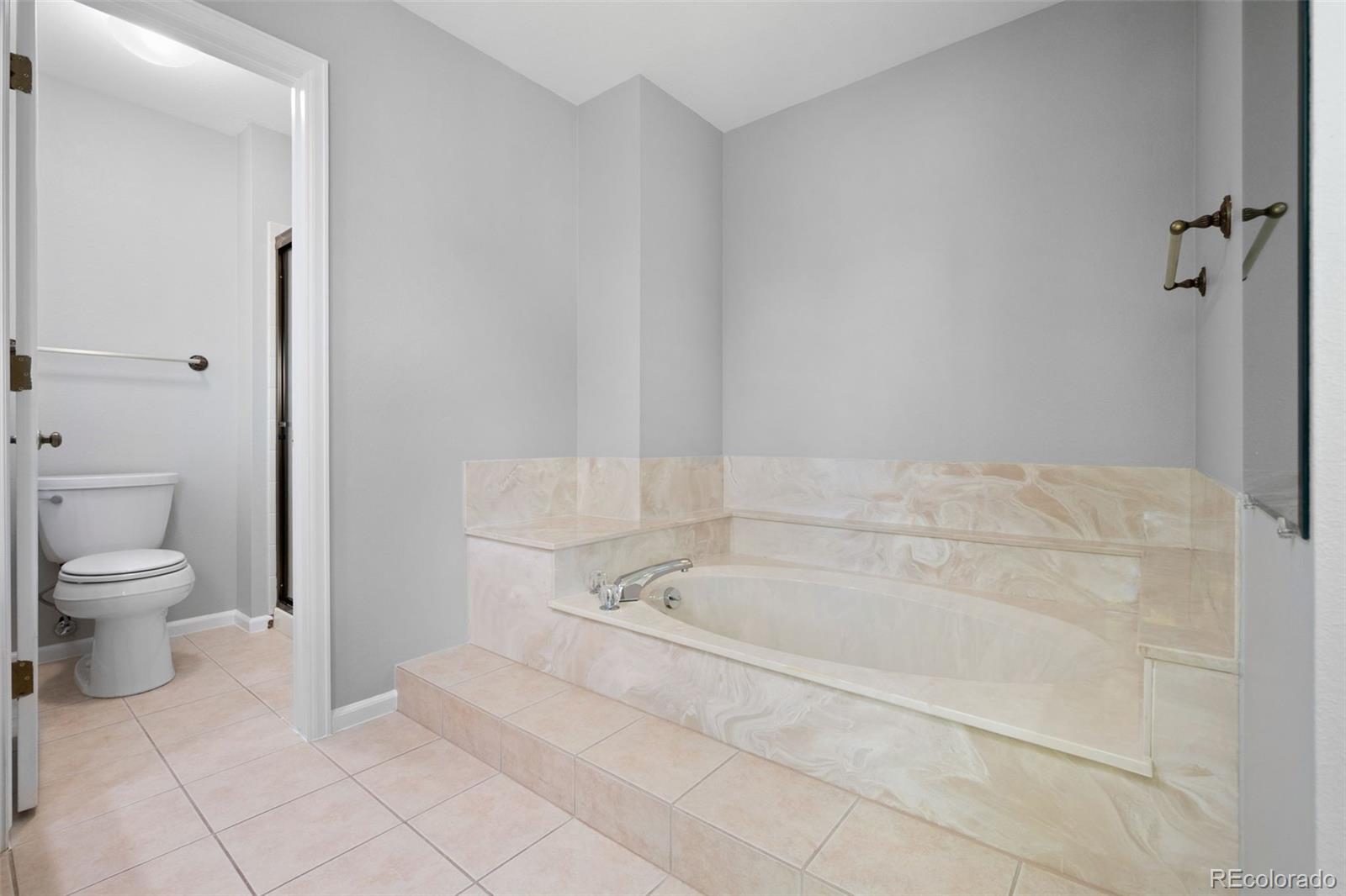 MLS Image #22 for 2027 s gray drive,denver, Colorado