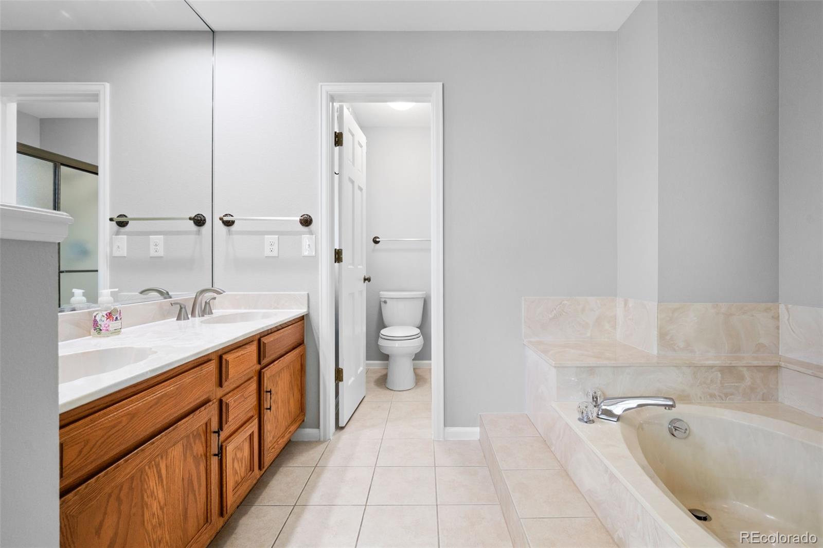 MLS Image #26 for 2027 s gray drive,denver, Colorado