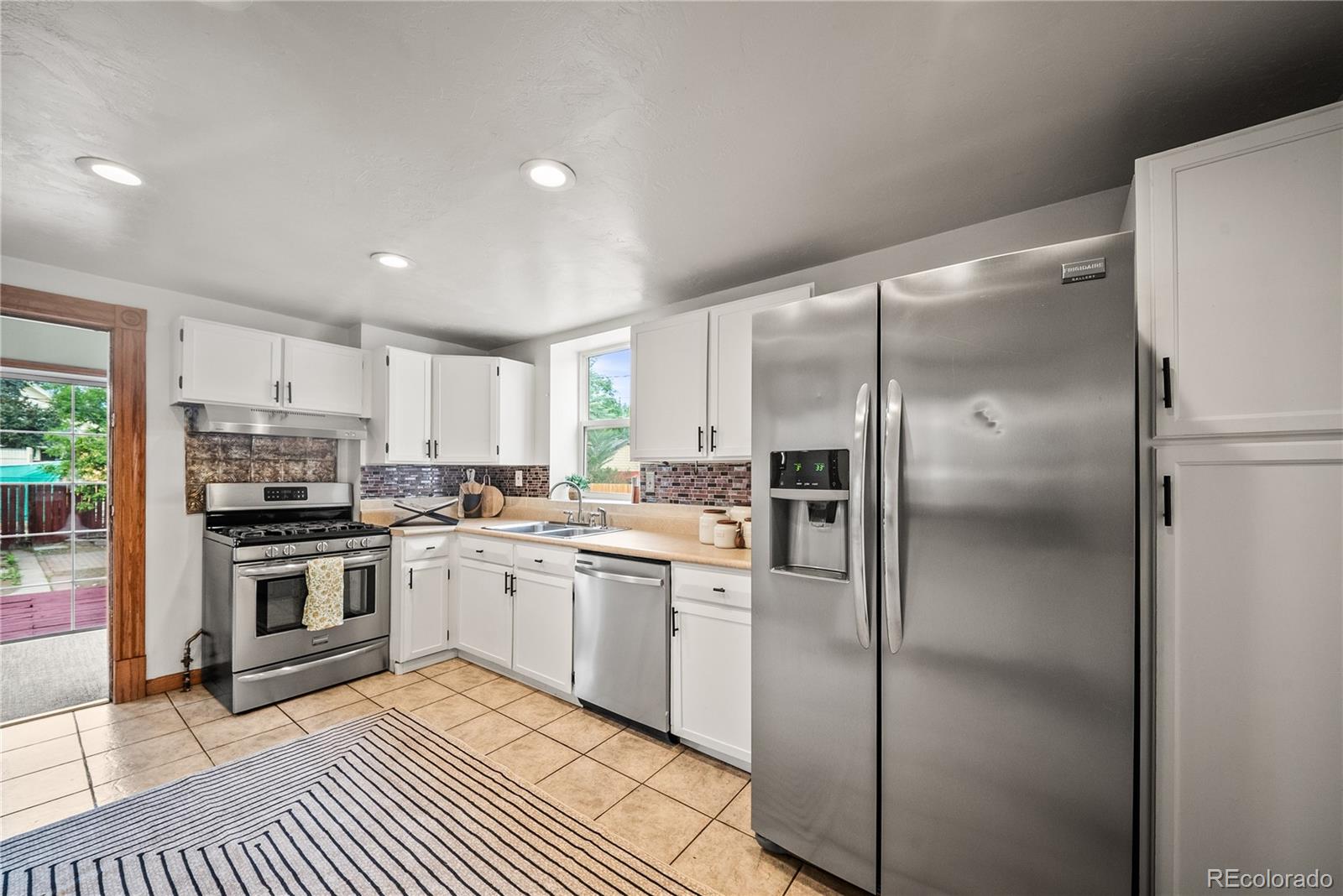 MLS Image #14 for 4239  umatilla street,denver, Colorado