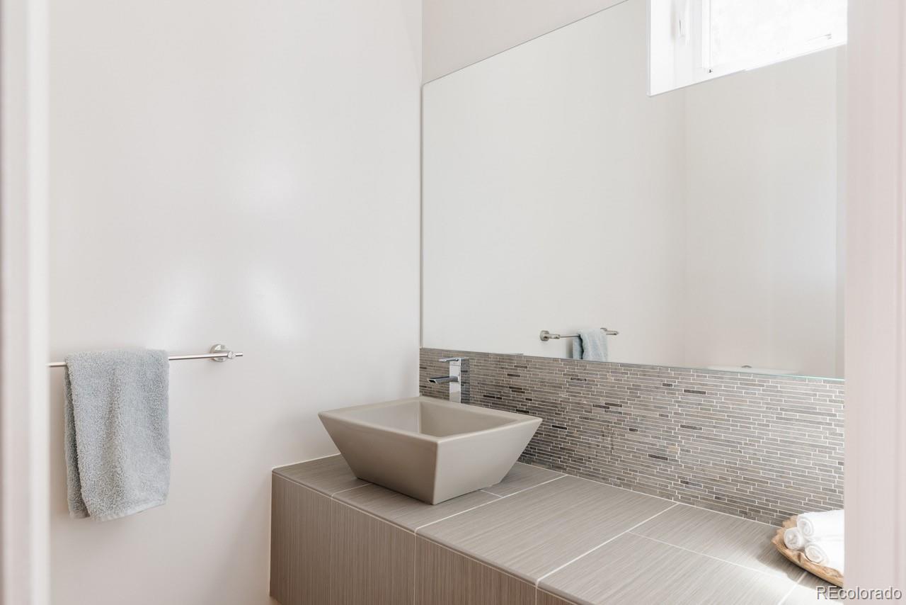MLS Image #20 for 3318  shoshone street,denver, Colorado