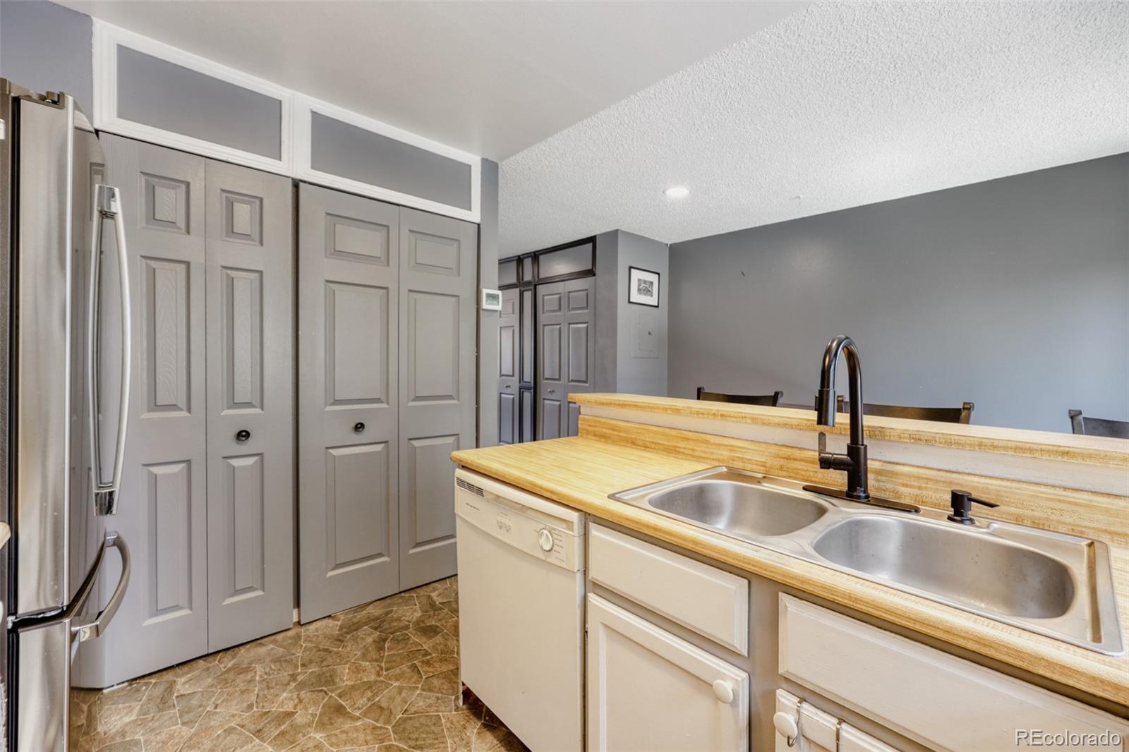MLS Image #20 for 9672 w chatfield avenue c,littleton, Colorado