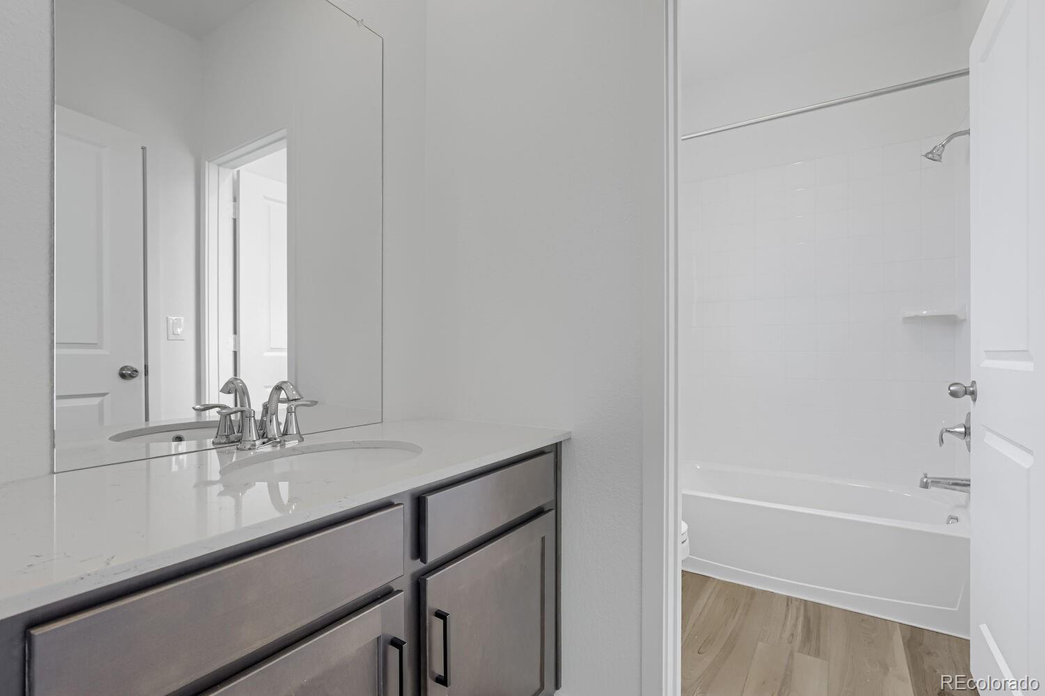 MLS Image #10 for 7649 s cherokee circle ,centennial, Colorado