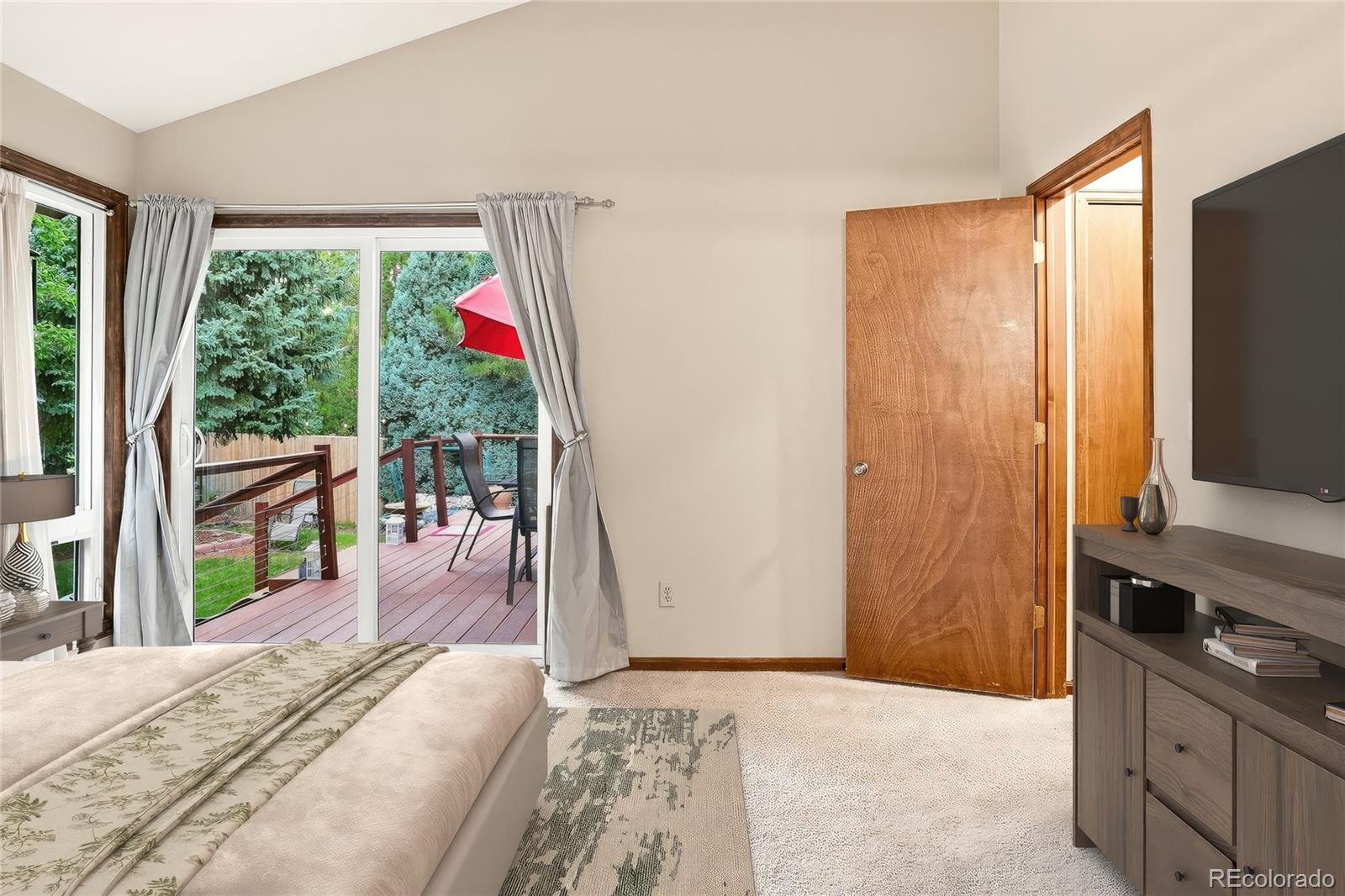 MLS Image #10 for 4877 s everett street,denver, Colorado