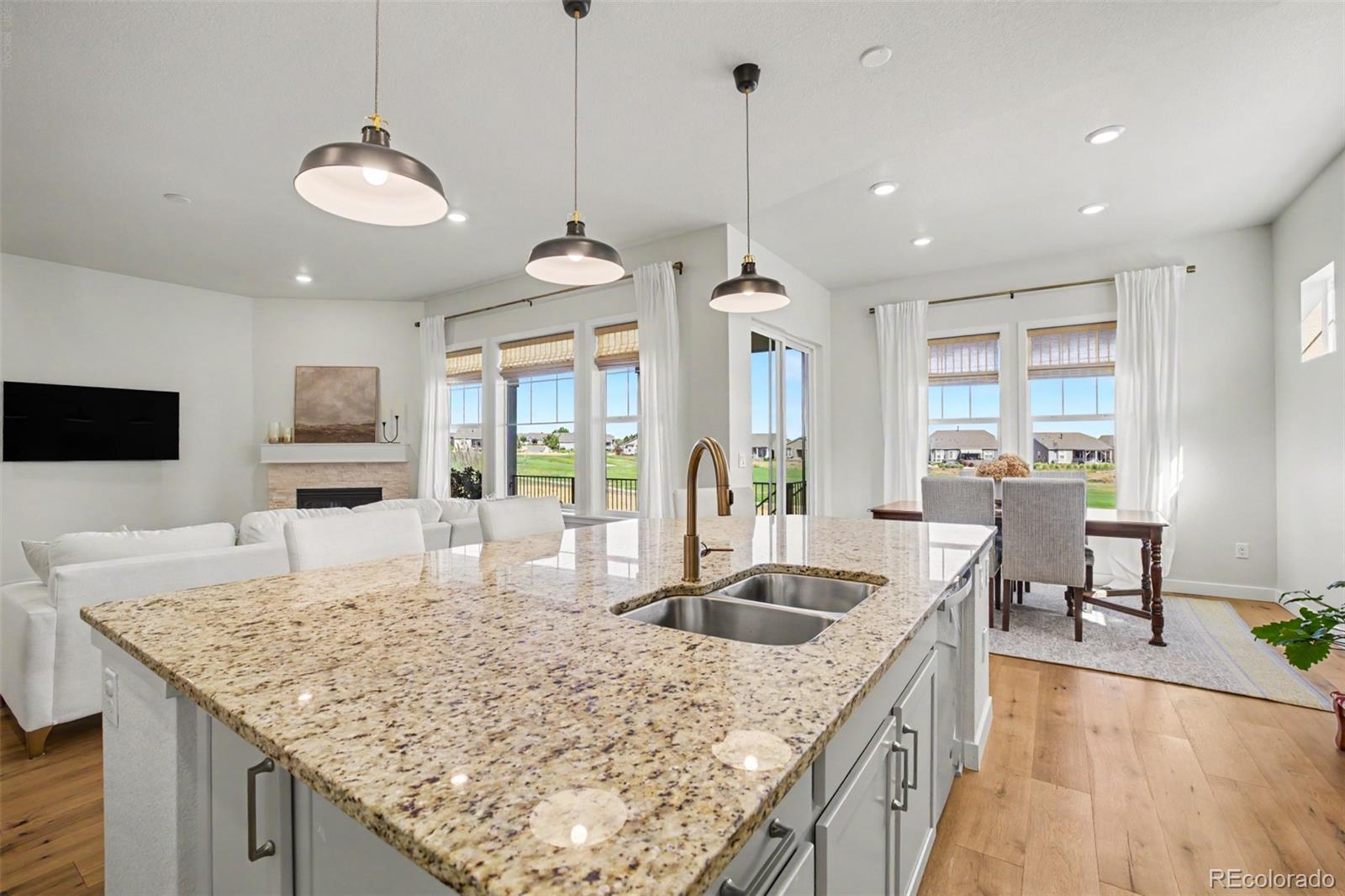 MLS Image #11 for 15542  willow street,thornton, Colorado