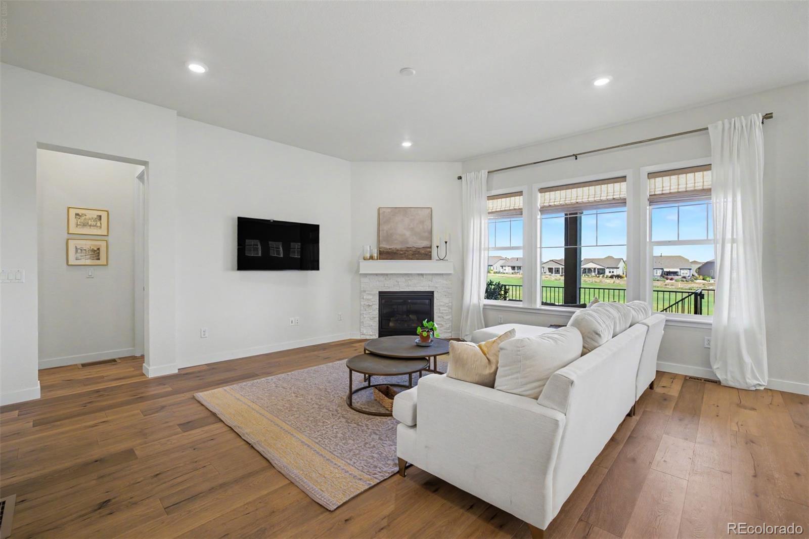MLS Image #4 for 15542  willow street,thornton, Colorado