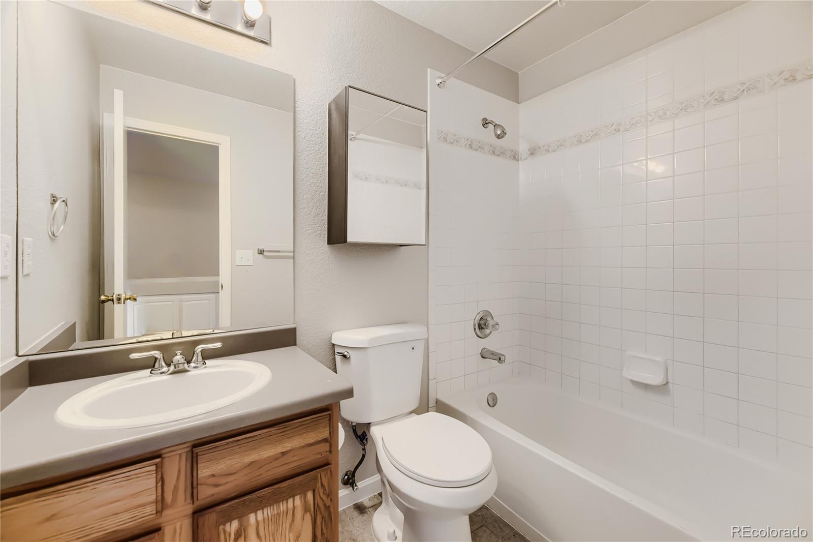 MLS Image #15 for 2511 s genoa street,aurora, Colorado