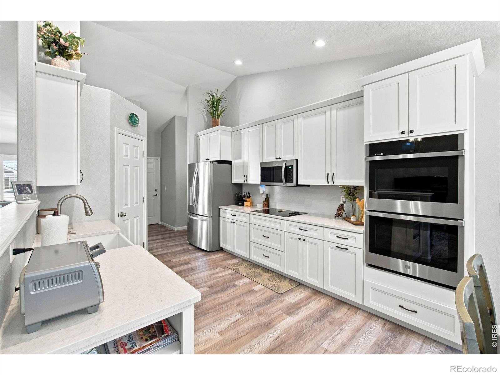 MLS Image #11 for 32  sandstone drive,johnstown, Colorado