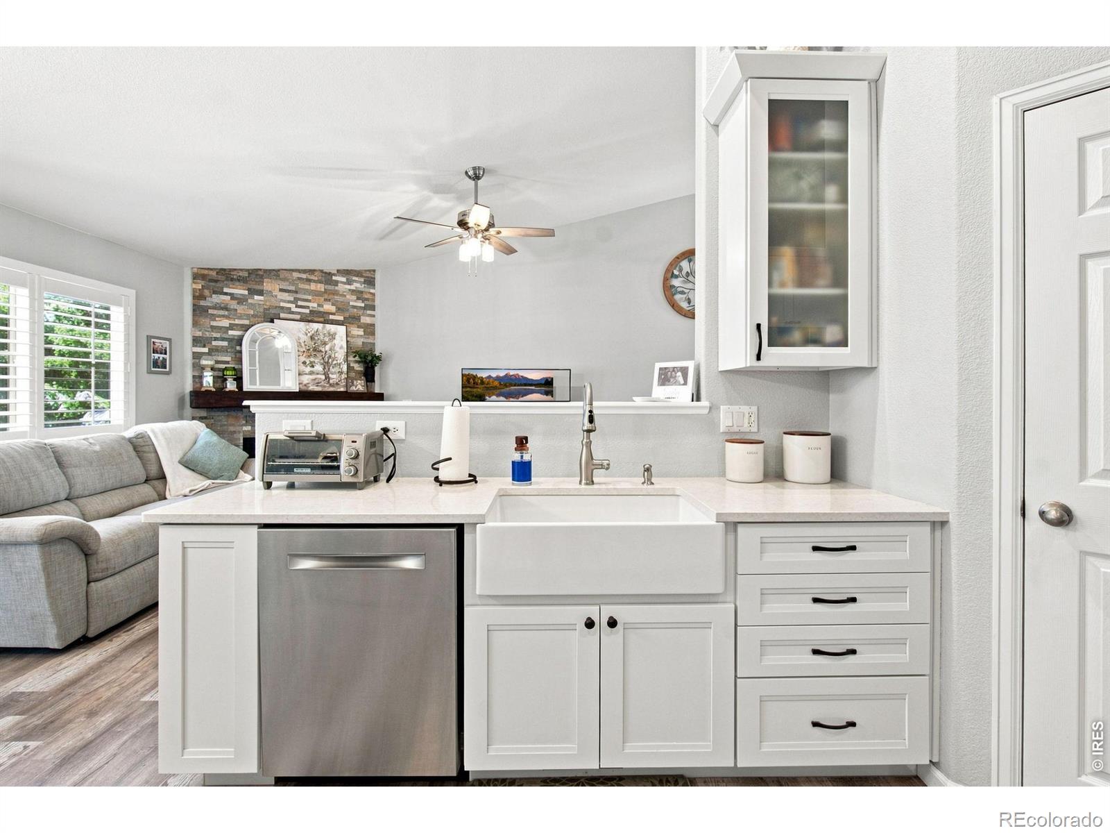 MLS Image #13 for 32  sandstone drive,johnstown, Colorado