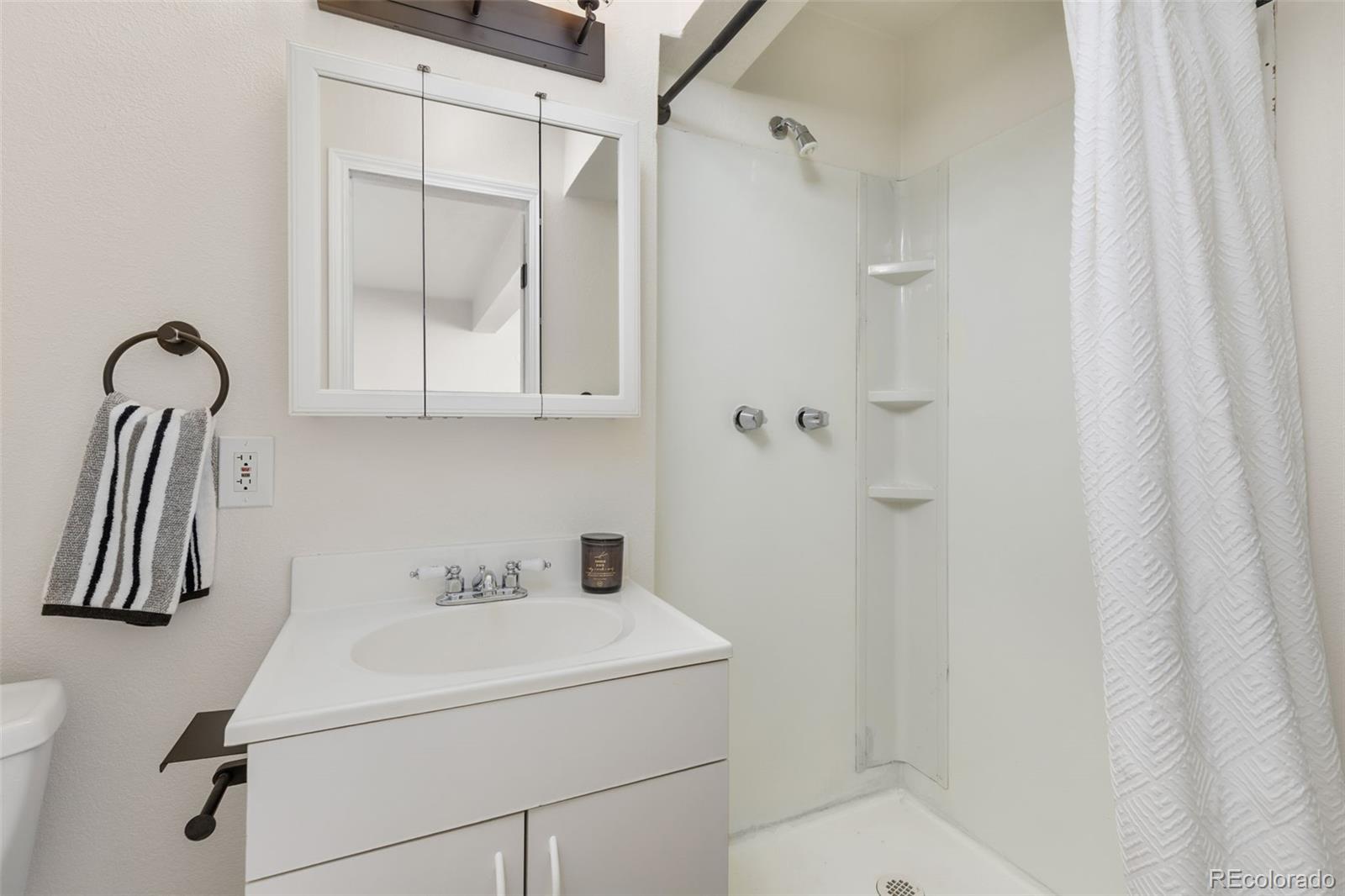 MLS Image #22 for 1437 s pitkin court,aurora, Colorado