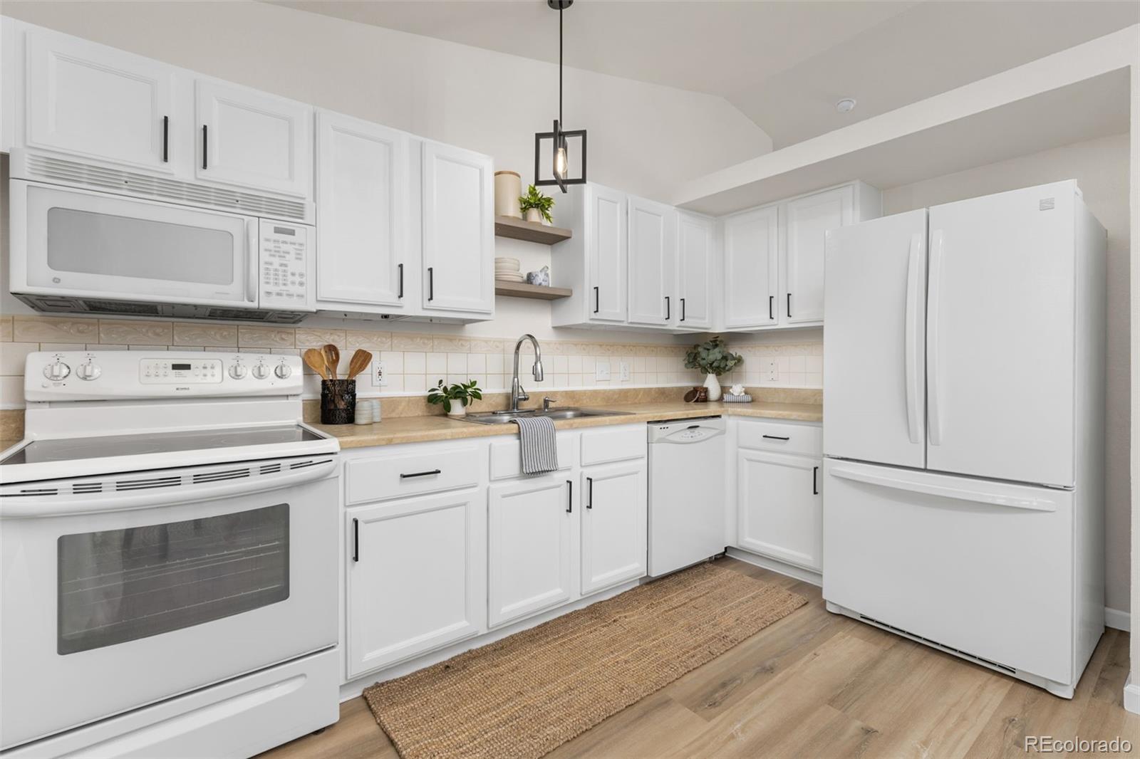 MLS Image #9 for 1437 s pitkin court,aurora, Colorado