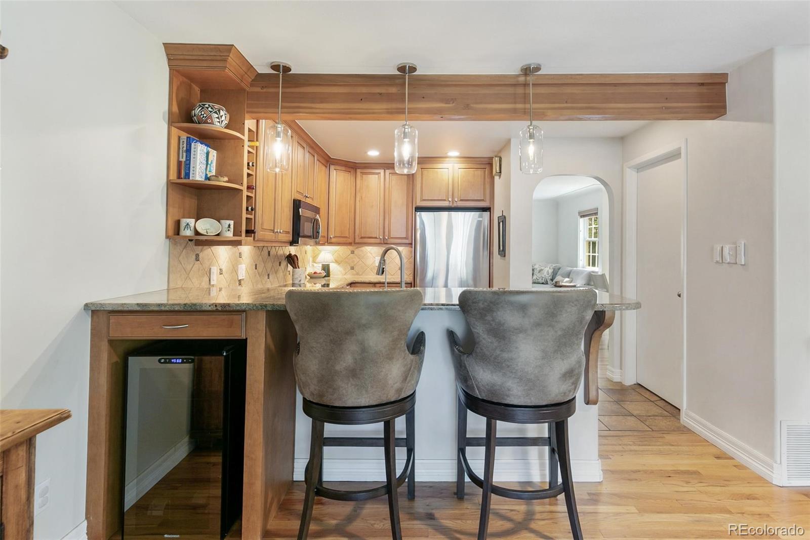 MLS Image #12 for 1561 s milwaukee street,denver, Colorado