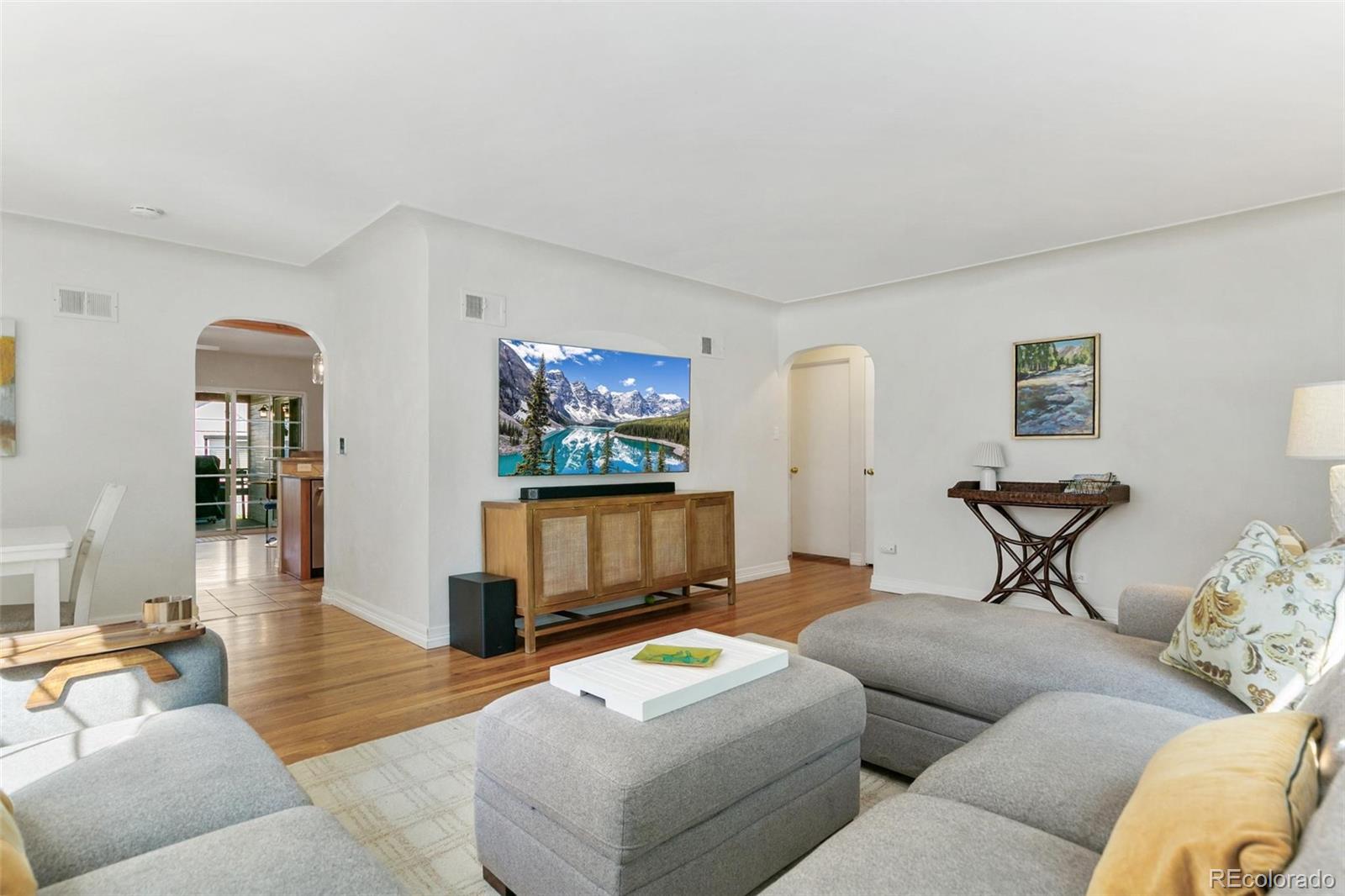 MLS Image #4 for 1561 s milwaukee street,denver, Colorado