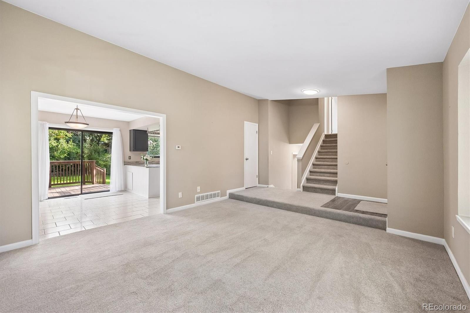 MLS Image #5 for 8995  winrock street,highlands ranch, Colorado