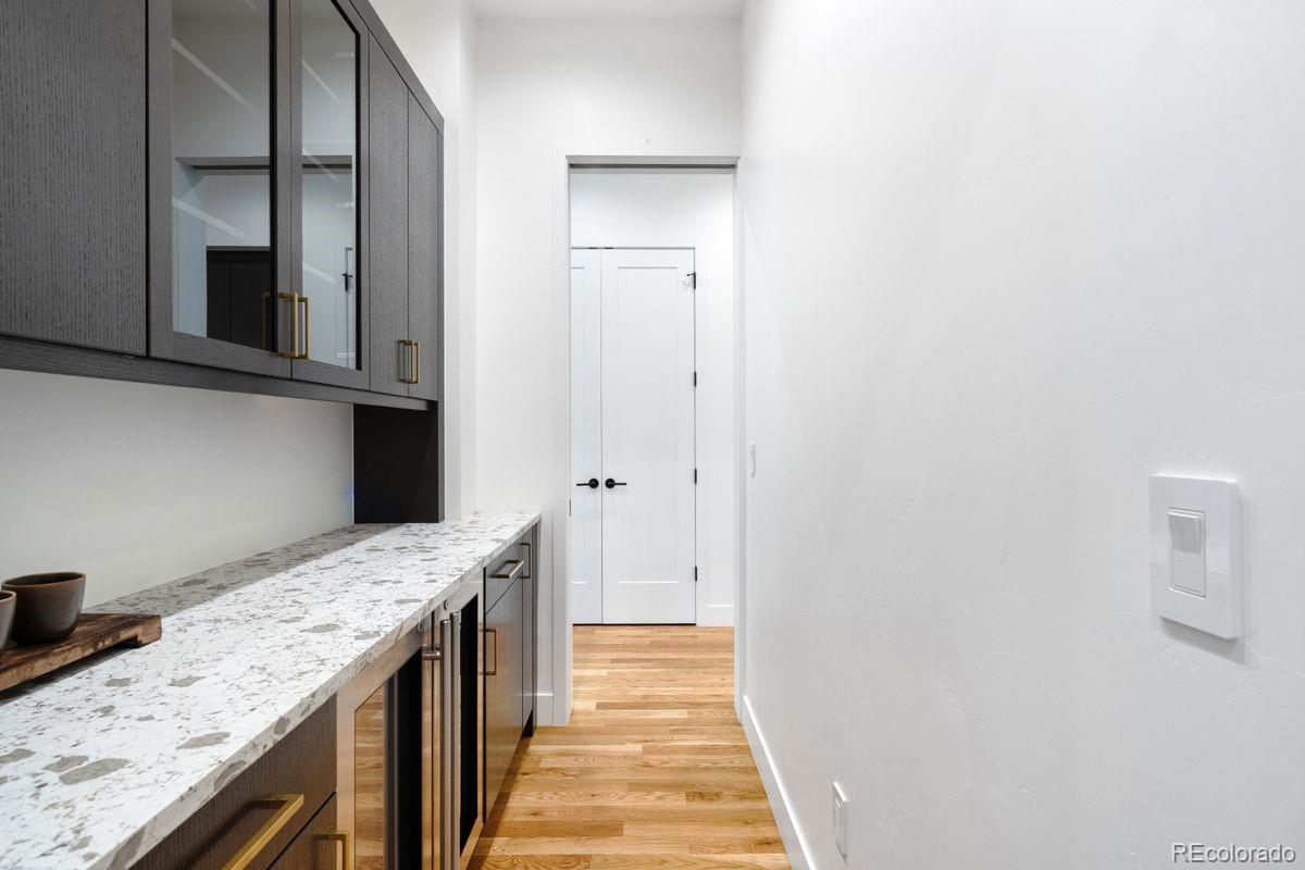 MLS Image #13 for 610 s race street,denver, Colorado