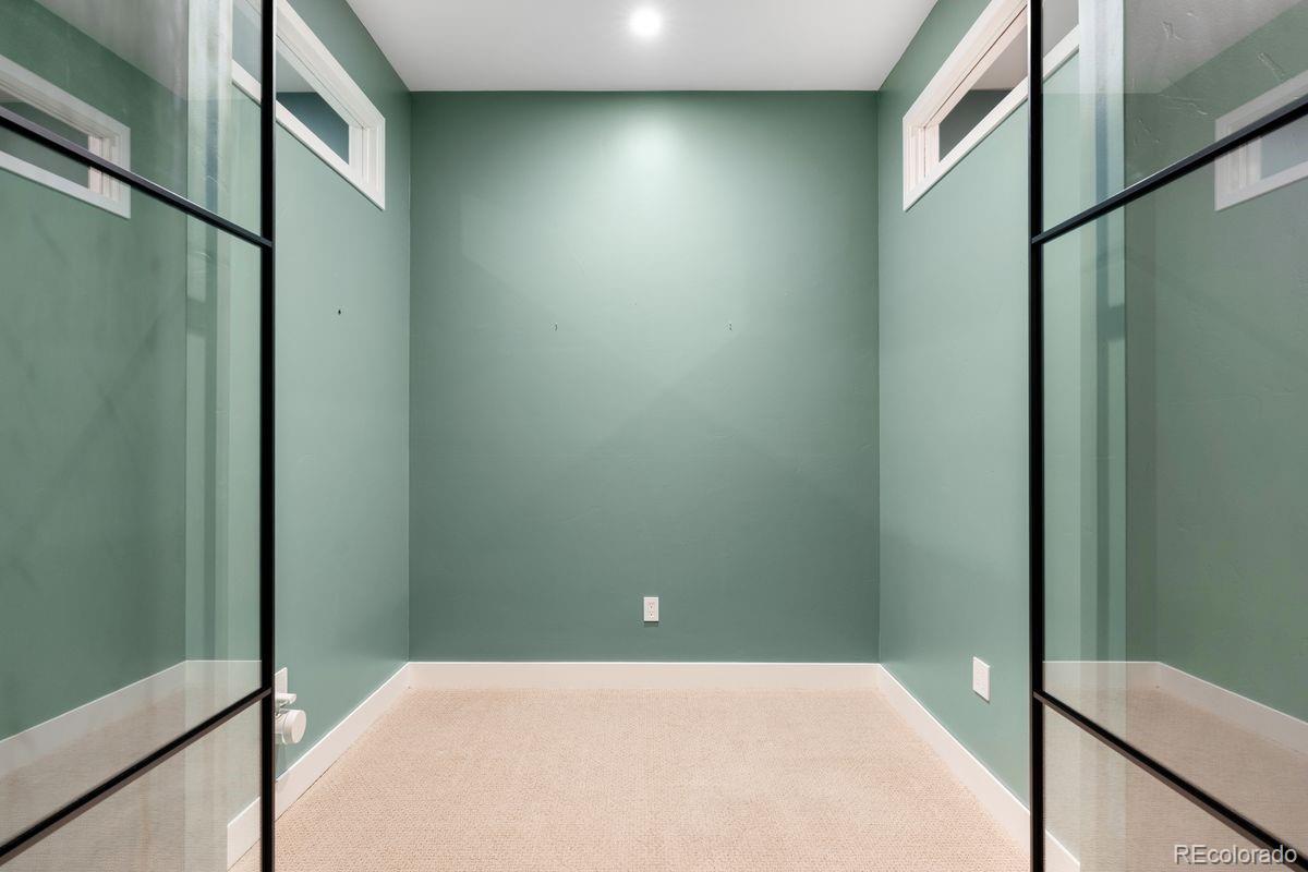 MLS Image #31 for 610 s race street,denver, Colorado
