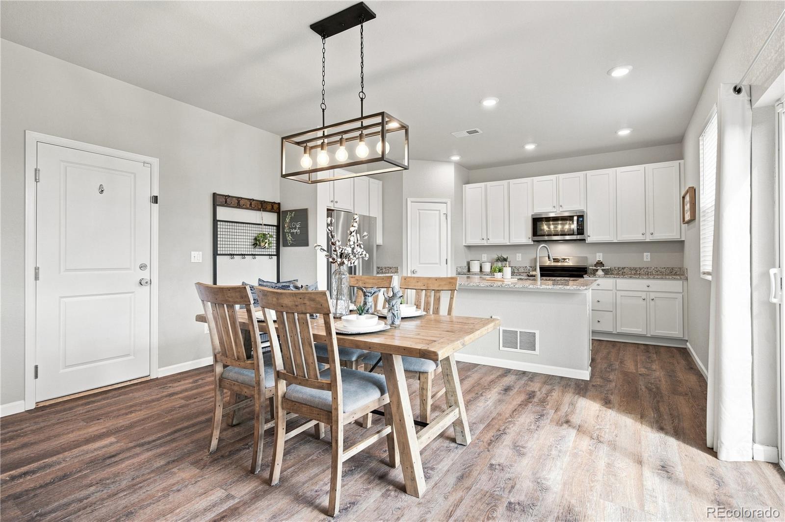 MLS Image #3 for 27074 e archer avenue,aurora, Colorado