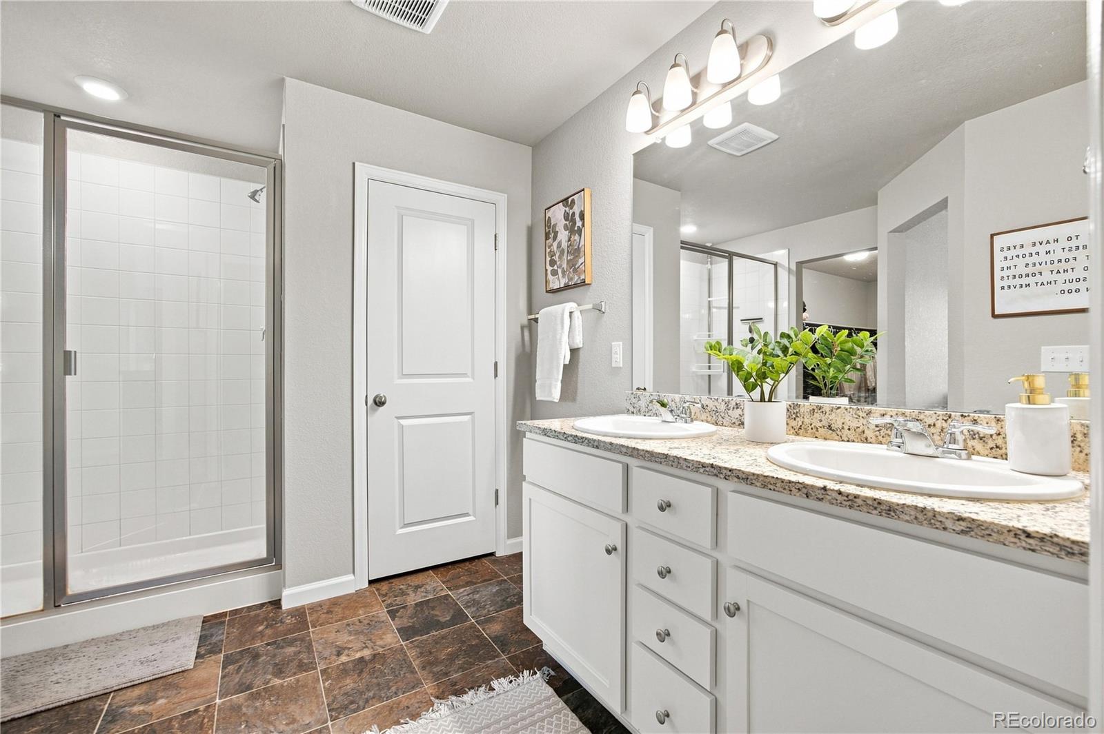 MLS Image #5 for 27074 e archer avenue,aurora, Colorado