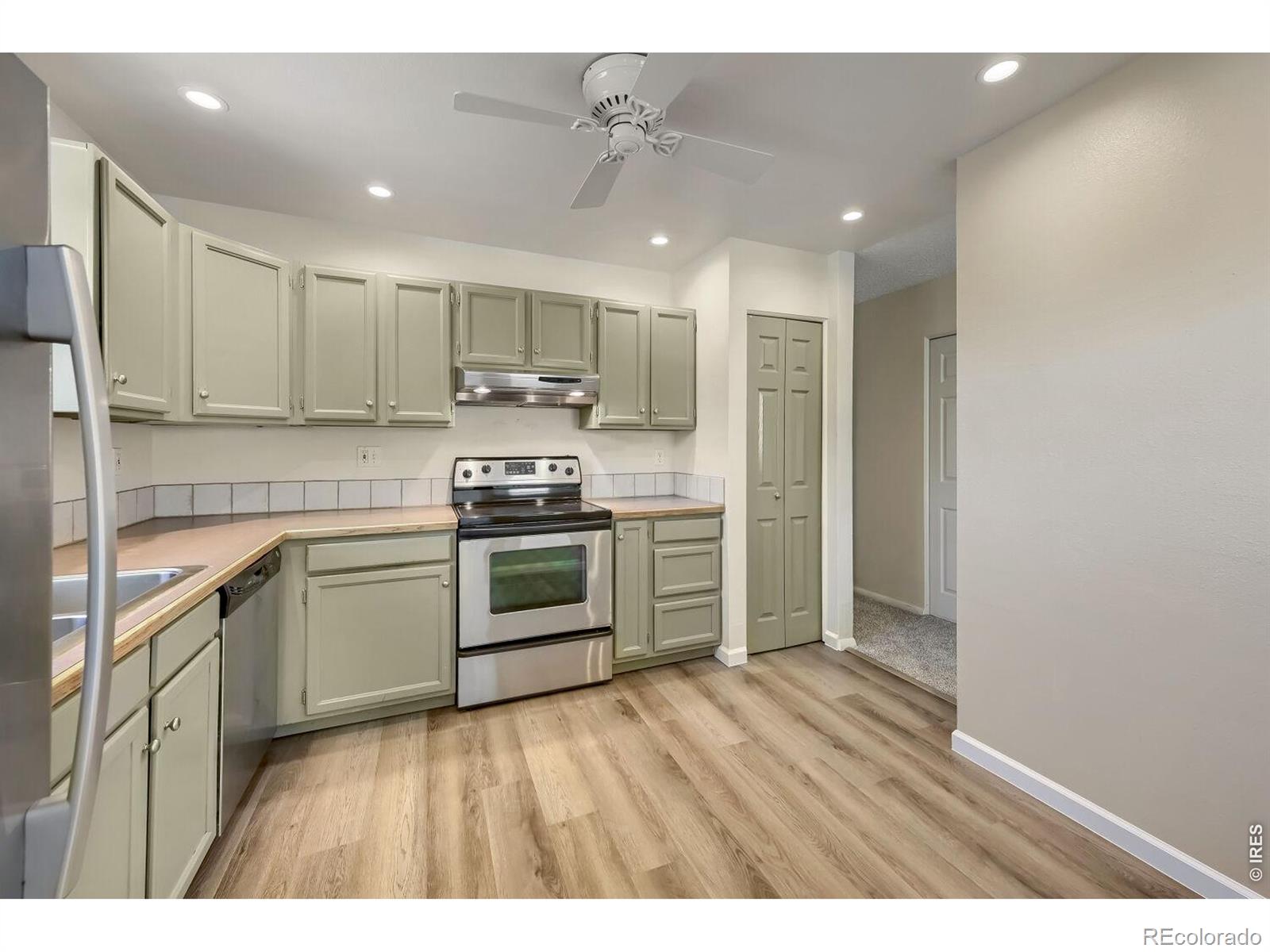 MLS Image #2 for 1502  adonia circle,lafayette, Colorado